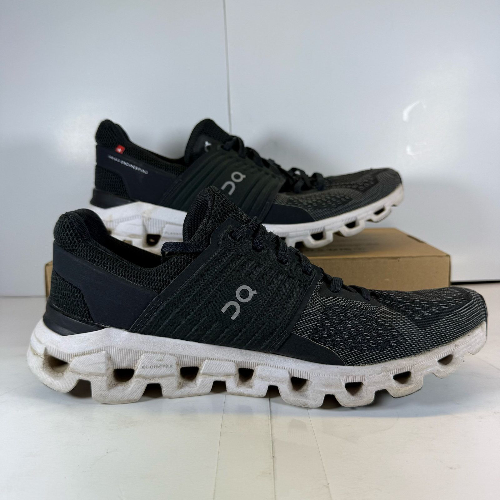 On On Cloudswift 2 Black Running Shoe Black/Women SIze 10 Women Size US 10 / IT 40 - 2 Thumbnail