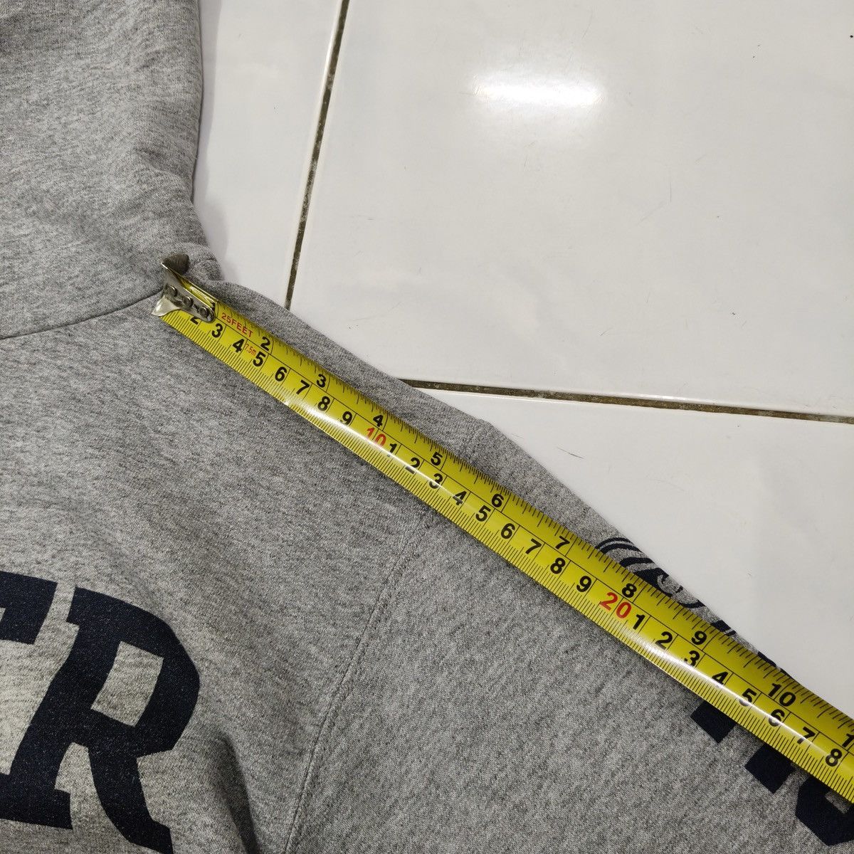 Champion Vintage 90's Champion Xavier Musketeers Back Hit Hoodie Size US S / EU 44-46 / 1 - 16 Thumbnail