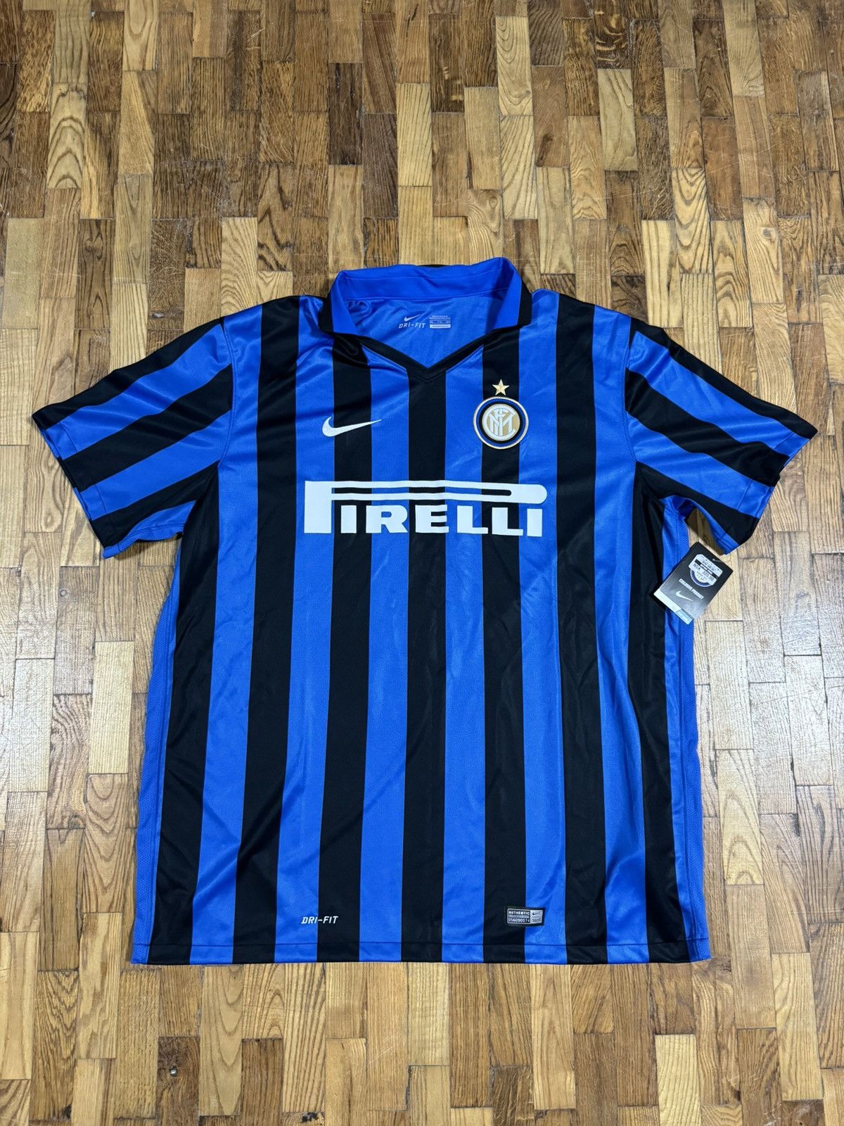 image of Nike Inter Football Jersey T-Shirt in Black/Blue, Men's (Size 2XL)