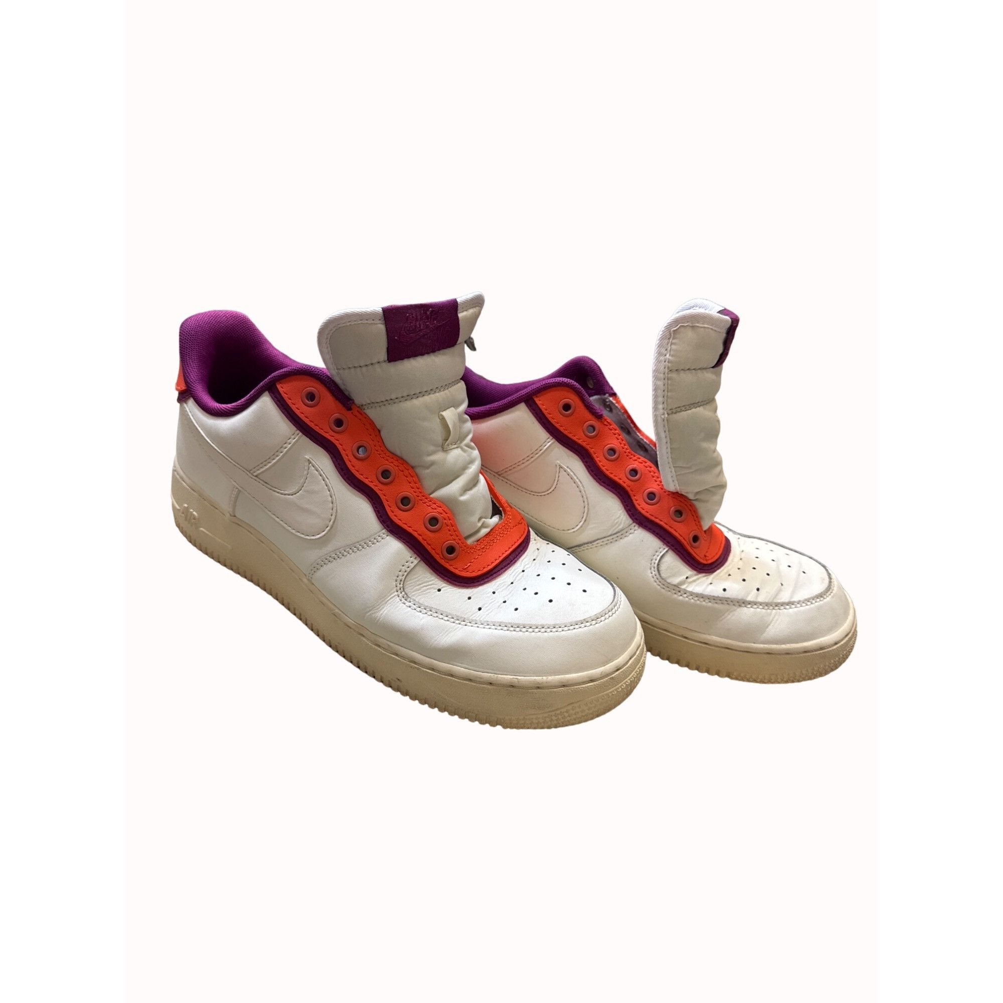Nike Air LV 8 men’s white shoe low top sneakers size 10 SKU