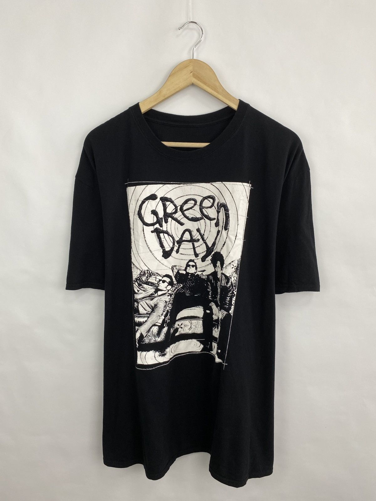 Band Tees 🇺🇸 Vintage Y2K Green Day Rock Band T-Shirt Rare Retro Hype Size US XL / EU 56 / 4 - 3 Thumbnail