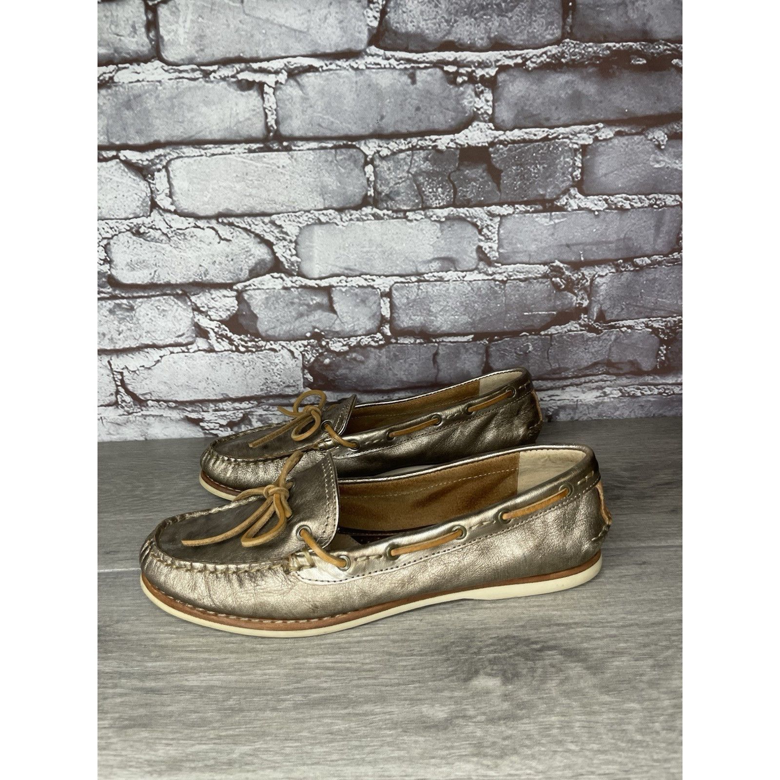 Frye FRYE Quincy Tie Leather Metallic Deck Shoes Gold Boat Shoes Size US 8 / IT 38 - 13 Thumbnail