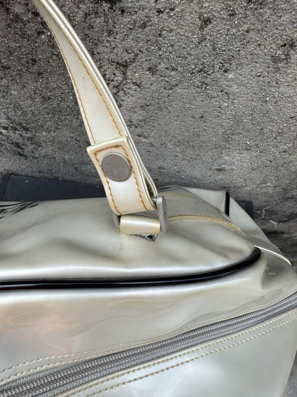 Vintage × Von Dutch 2000s Y2K VON DUTCH Bowling Hand Bag White Size ONE SIZE - 8 Thumbnail