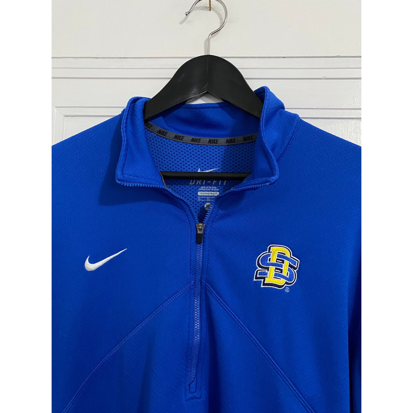 Nike South Dakota State Jackrabbits Nike 1/4-Zip Size XL Size US XL / EU 56 / 4 - 2 Thumbnail