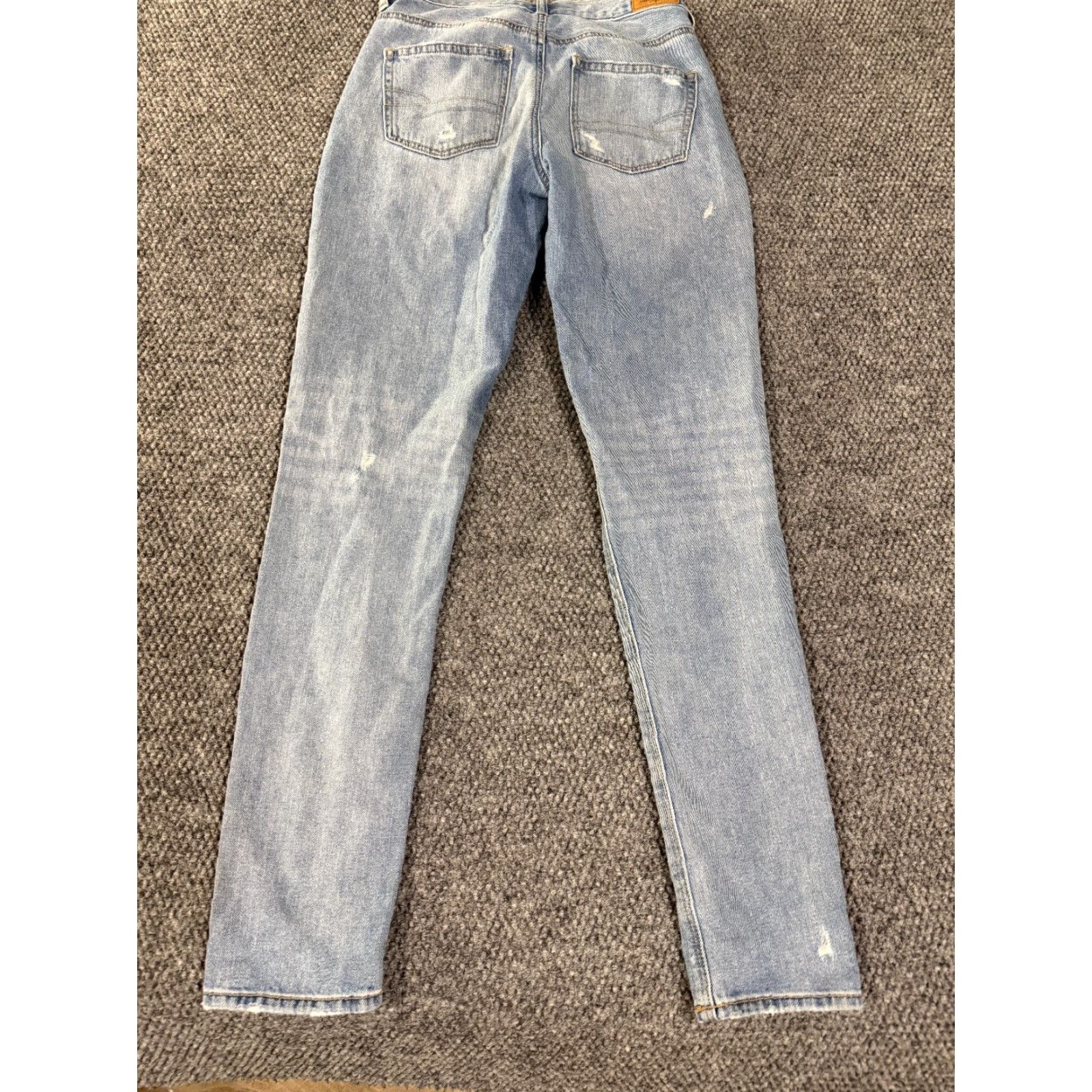 American Eagle Outfitters American Eagle Outfitters Jeans Womens 2 x-long Mom Jean Distressed Denim Pants Blue 5-Pocket High Rise Slim Stretch Inseam 31 Size 26" / US 2 / IT 38 - 5 Thumbnail