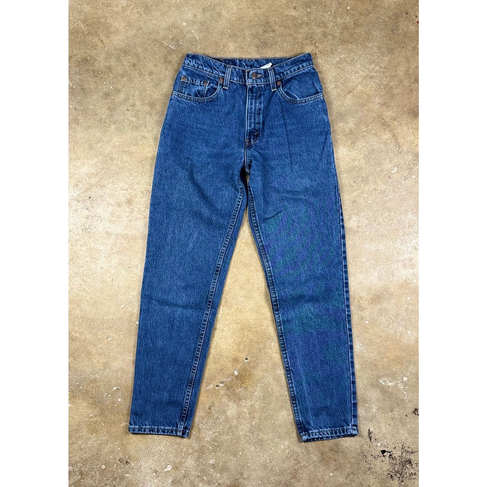 Levi's Vintage Levi’s 550 Women’s Relaxed Fit Tapered Leg Jeans 7 Size 26" / US 2 / IT 38 - 2 Thumbnail
