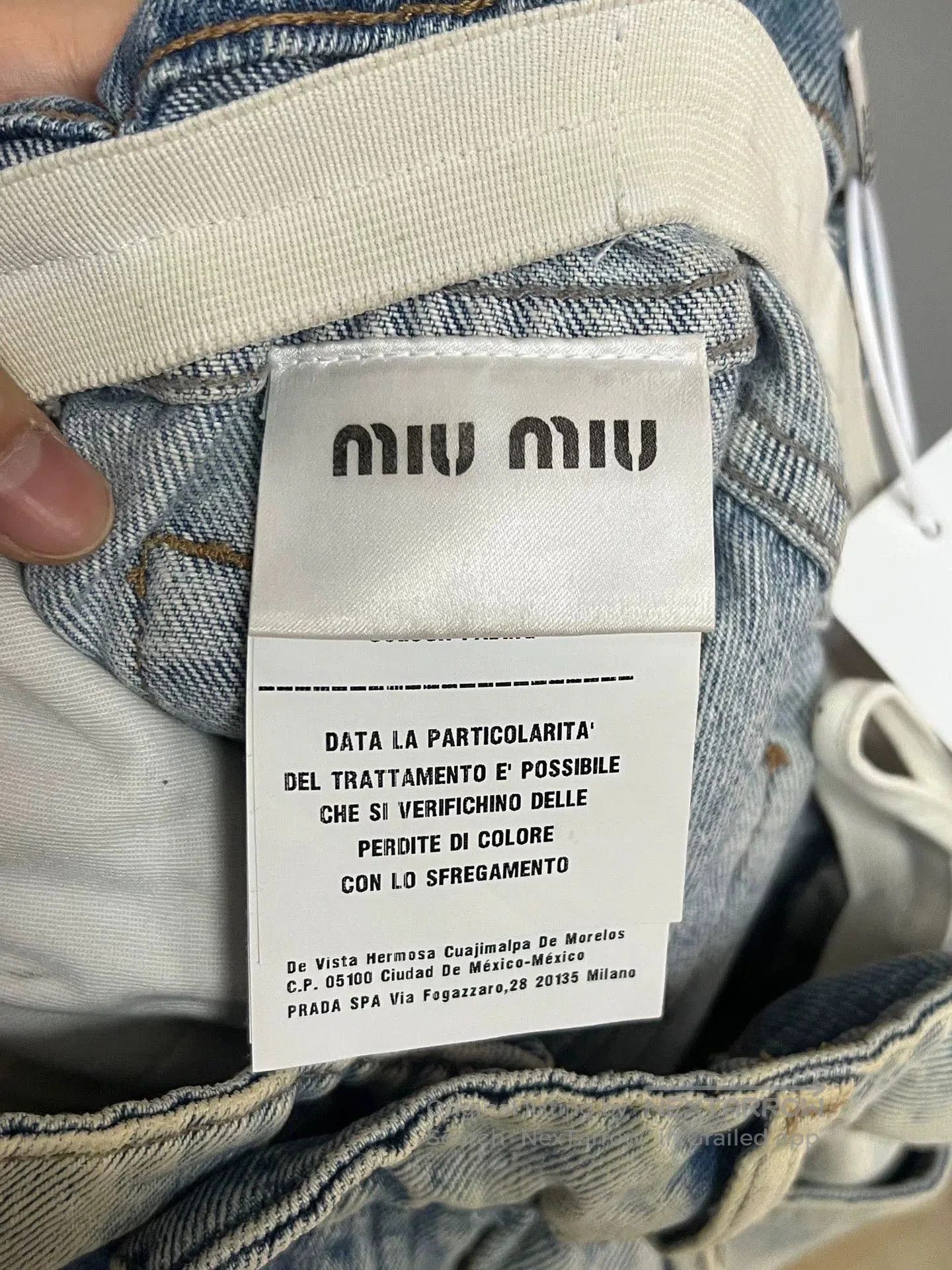 Miu Miu Miumiu Ruffled Waist Shorts. Size 25" / US 0 / IT 36 - 4 Thumbnail
