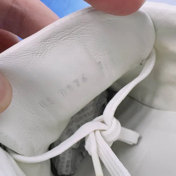 Louis Vuitton Louis Vuitton White Crocodile Skin Casual Sneakers -2508 Size US 8 / EU 41 - 4 Thumbnail