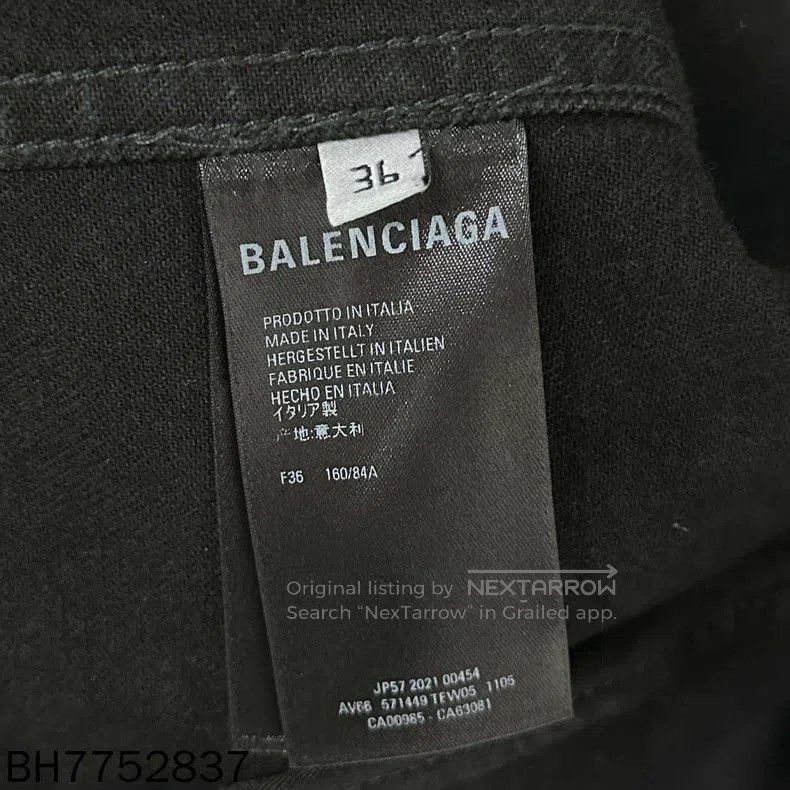 Balenciaga Balenciaga Back Rhinestone Logo Denim Jacket Size XS / US 0-2 / IT 36-38 - 5 Thumbnail