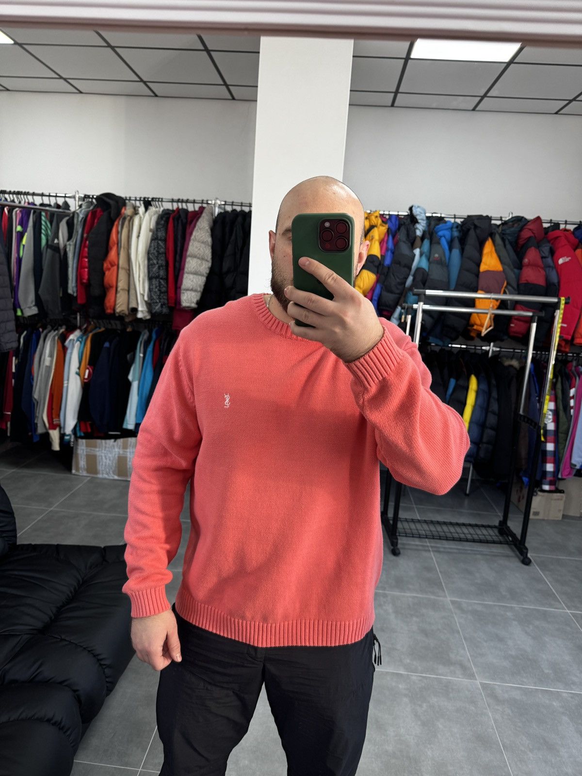 Yves Saint Laurent Yves Saint Laurent YSL Men Knitted Pink Sweater Size L Size US L / EU 52-54 / 3 - 2 Thumbnail