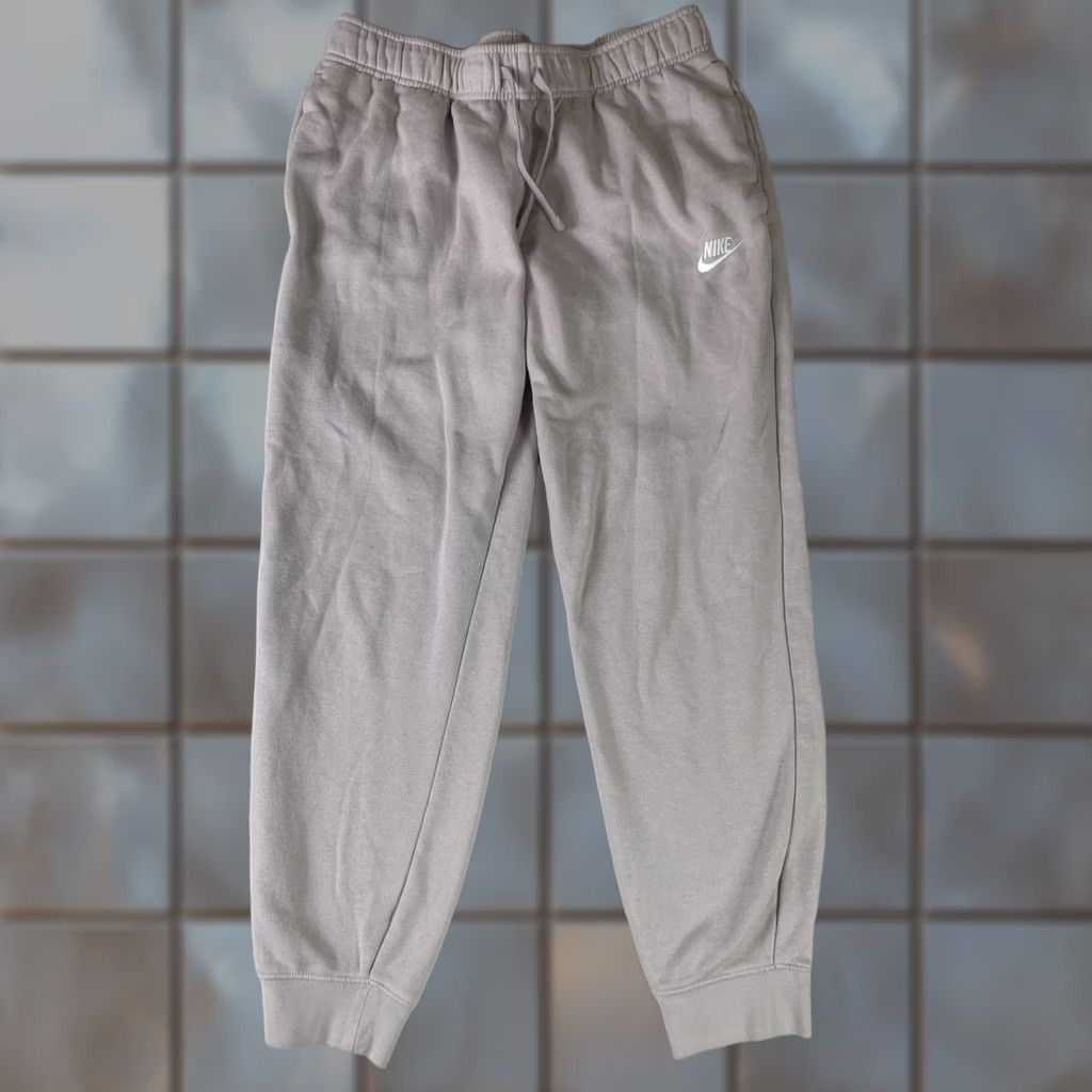 Nike Nike Sportswear Club Fleece Mid-Rise Joggers Womens Medium Pink Size 32" / US 10 / IT 46 - 1 Thumbnail