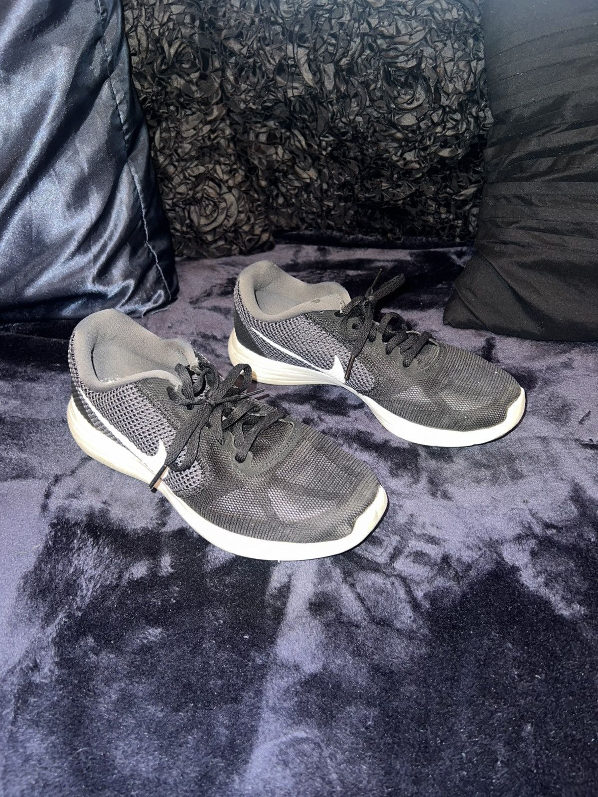 Nike Nike Revolution 3 Size US 8.5 / IT 38.5 - 1 Thumbnail