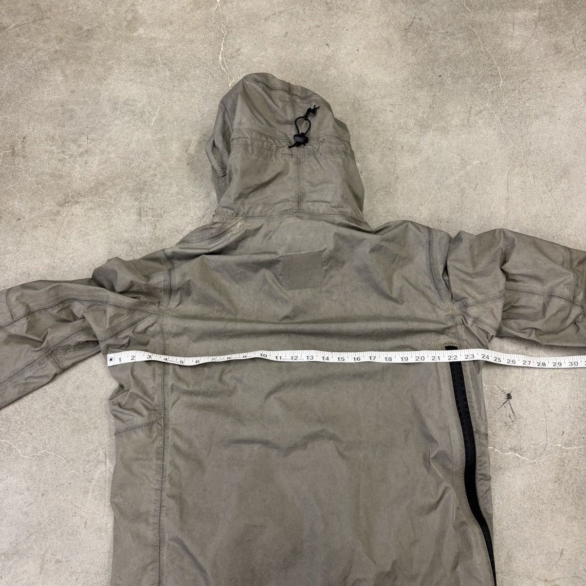 Acronym × Nemen Acronym j43-k [L] ss15 dust Size US L / EU 52-54 / 3 - 5 Thumbnail