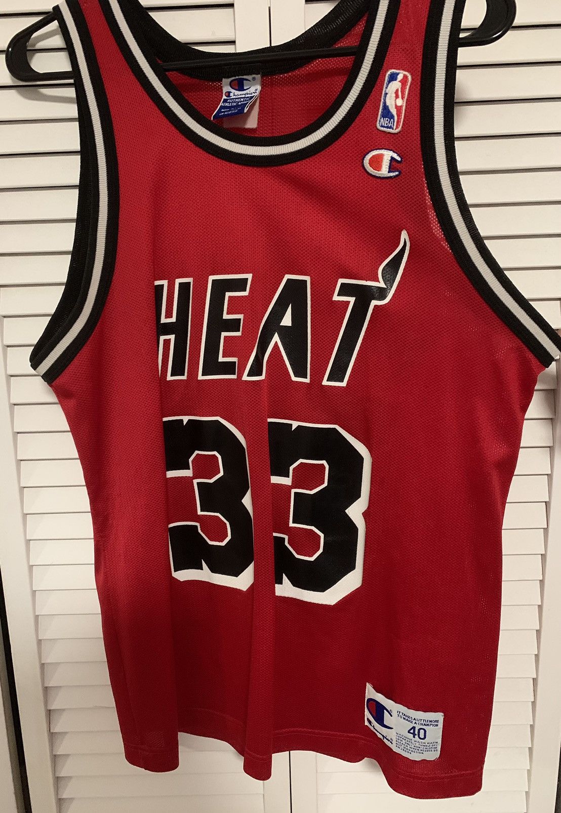 Vintage Miami Heat Alonzo Mourning #33 Champion Jersey 90s