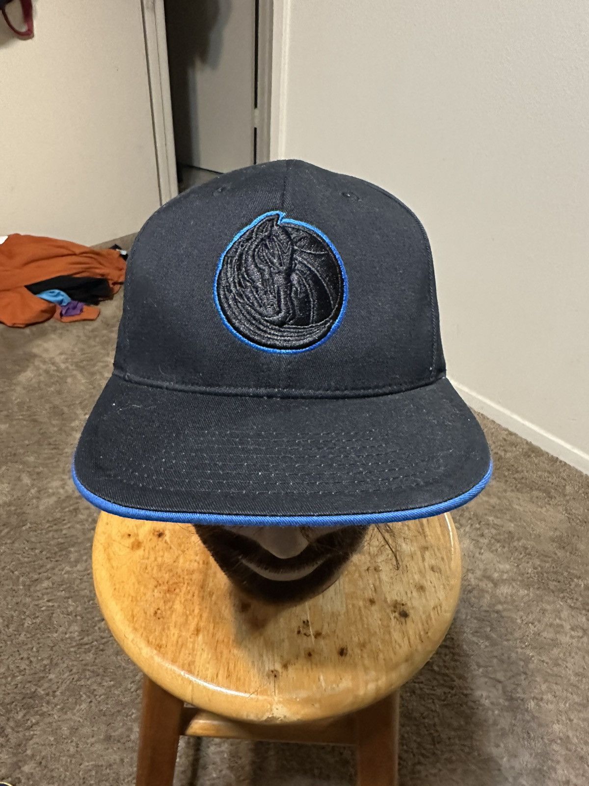 NBA Vintage NBA Dallas Mavericks “triple black” hat 00s Size ONE SIZE - 2 Thumbnail