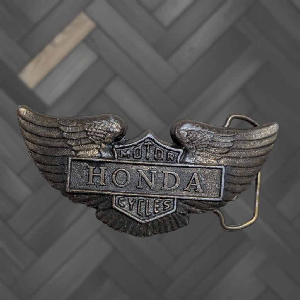 Honda VINTAGE Honda belt buckle Men Brass 4.5" x 2" fits 1.5" belt Western eaglewings 1970s Size ONE SIZE - 1 Thumbnail