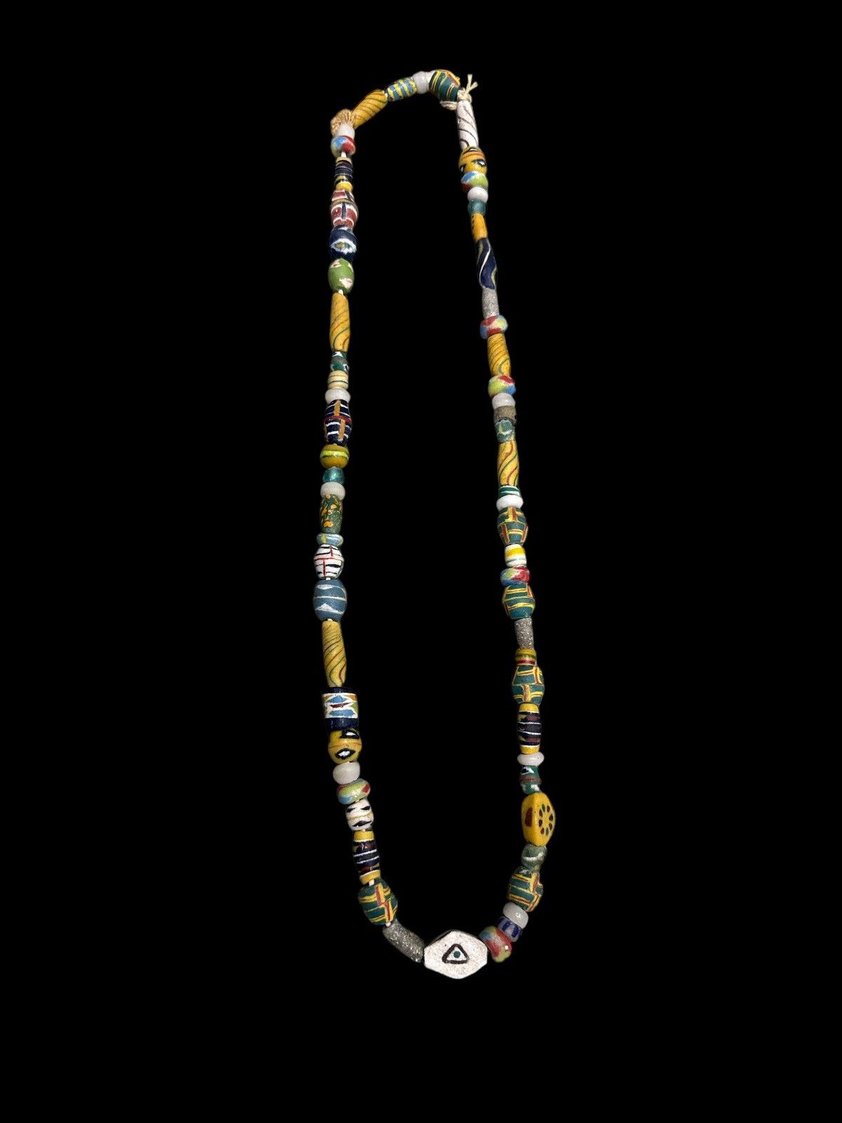 Jewelry VINTAGE VENETIAN AFRICAN GLASS TRADE BEADS STRAND NECKLACE Size 30 - 2 Thumbnail