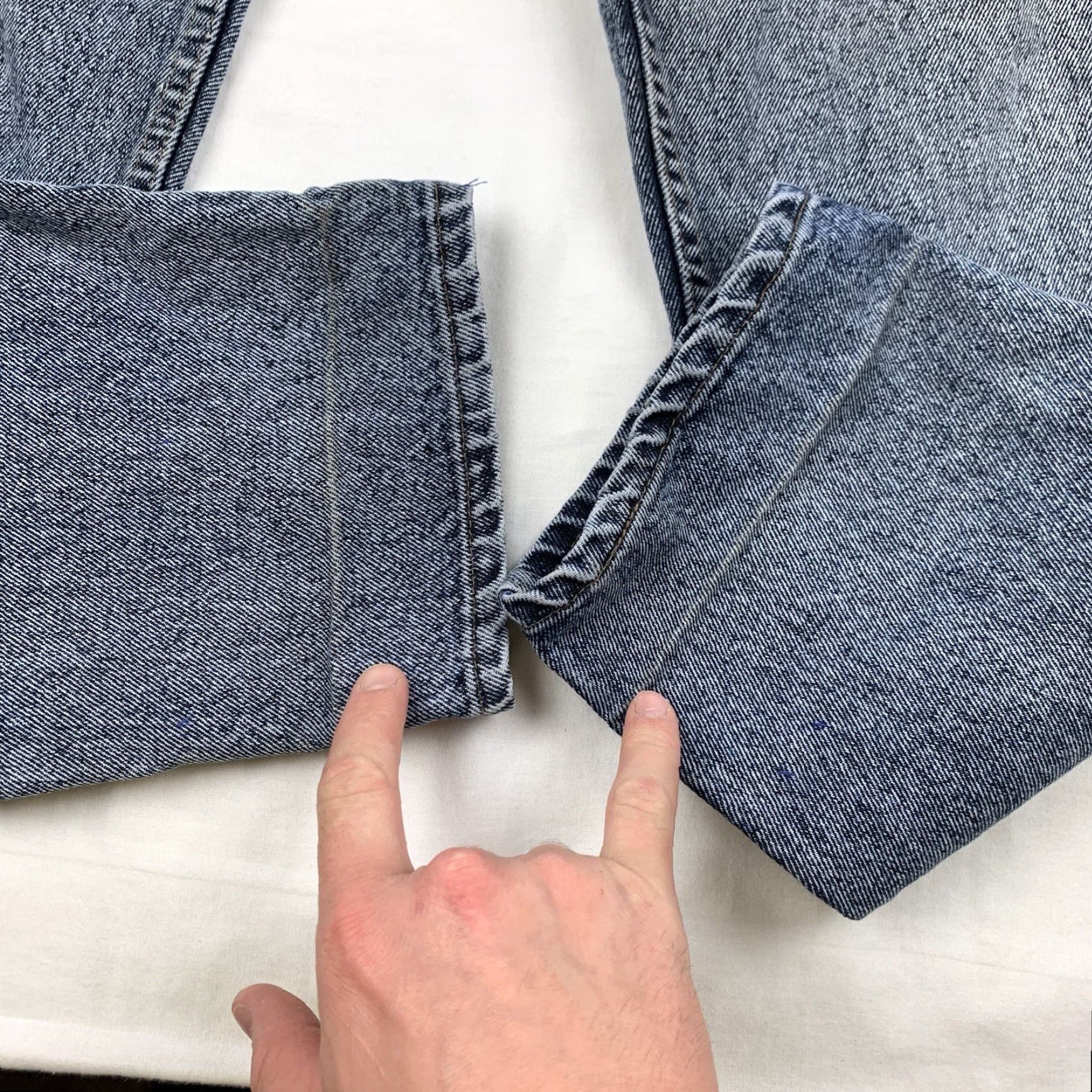 Levi's VINTAGE Levi's Jeans Adult 36x30 Dark Blue Stone Washed Made in USA 90s American Jeans Men's 36 Dark Blue 90s USA Stone Washed Straight Denim Jeans Size US 36 / EU 52 - 2 Thumbnail