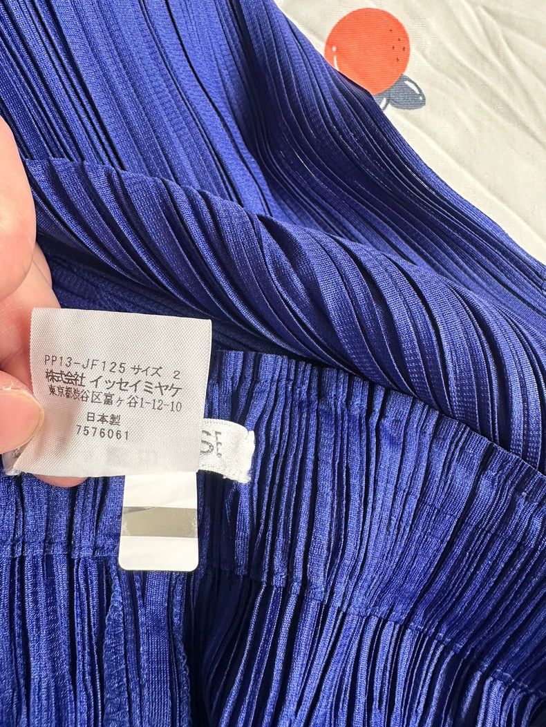 Issey Miyake Issey Miyake size:2 Navy blue pleated kelp pants Size 31" - 8 Thumbnail