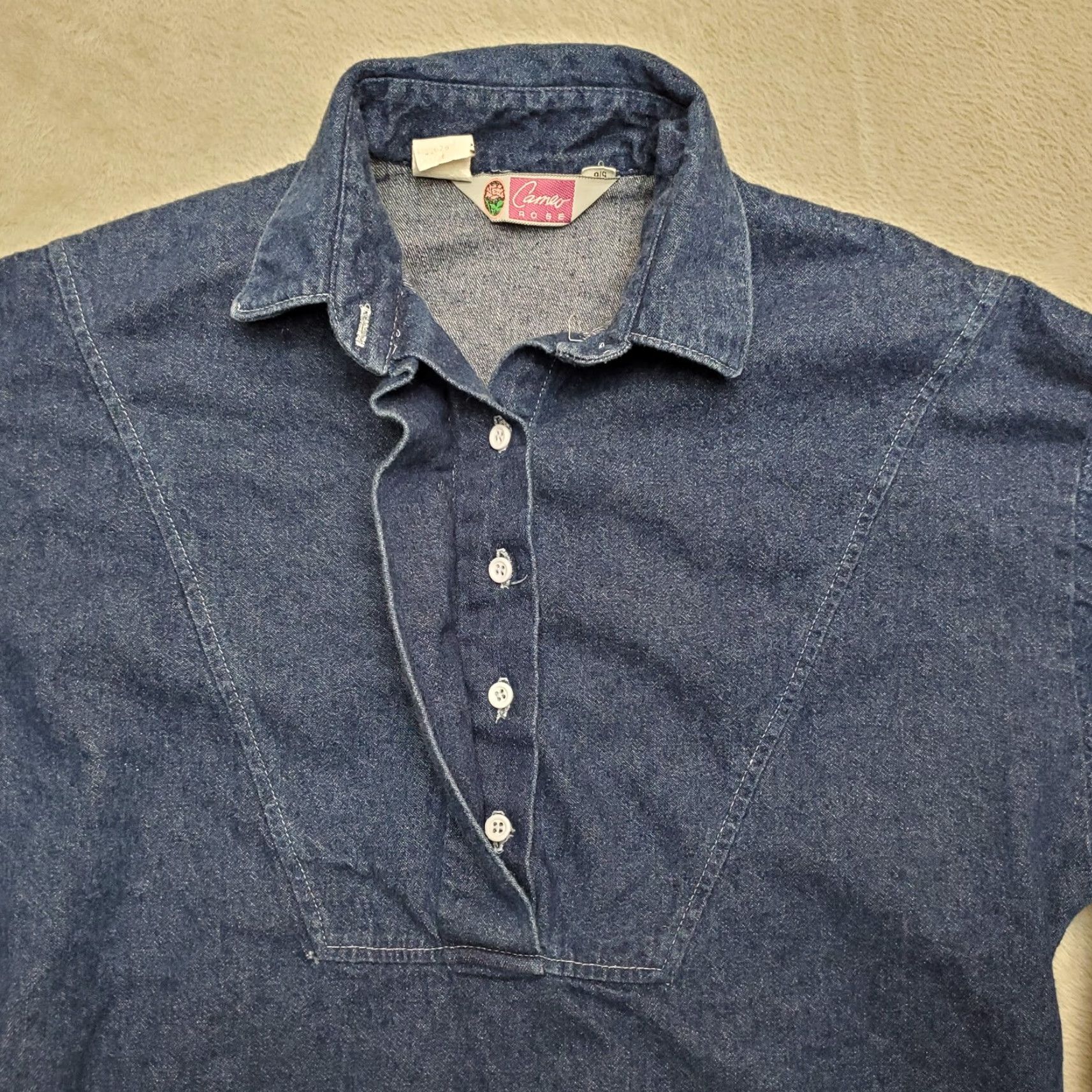 Vintage VINTAGE Cameo Rose Shirt Women 6 Blue Denim Button Pullover Casual 100% Cotton Long Sleeve Collared Built-In USA Size M / US 6-8 / IT 42-44 - 4 Thumbnail
