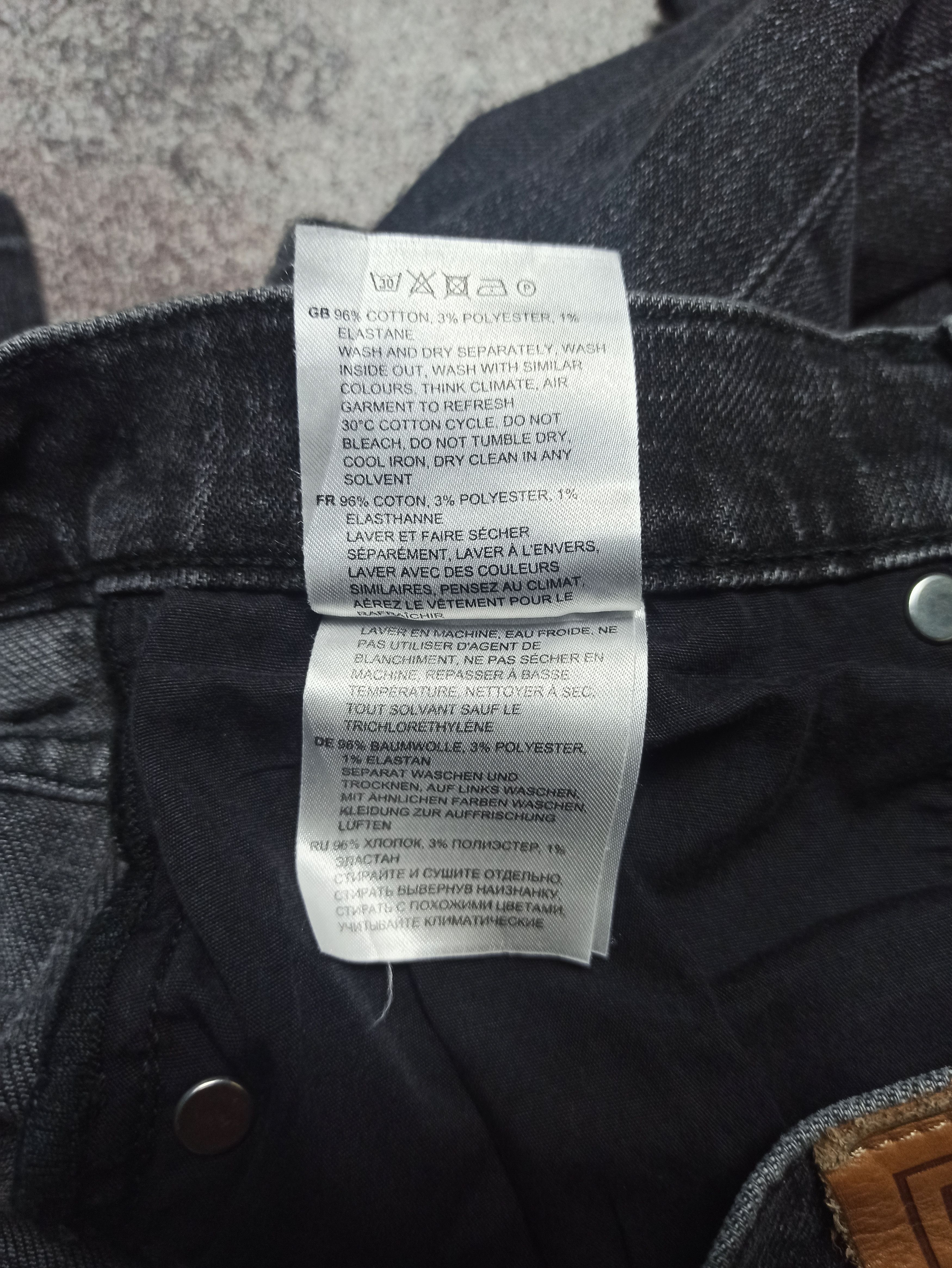 Toteme TOTEME TWISTED SEAM DENIM BLACK WASH Size 28" / US 6 / IT 42 - 8 Thumbnail