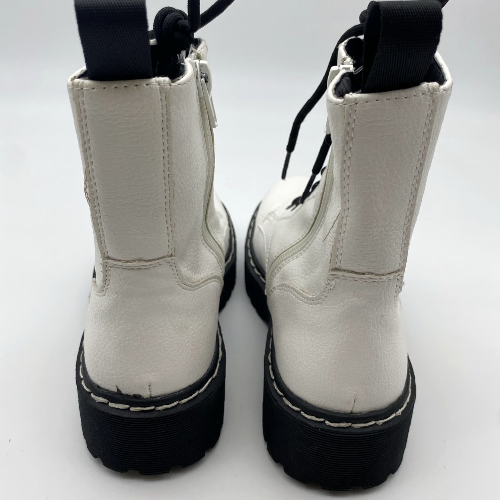 Vintage Sincerely Jules Harley Boots Womens 6 White Leather Combat Ankle Boots Zip Lace Faux Leather Contemporary Size US 6 / IT 36 - 5 Thumbnail