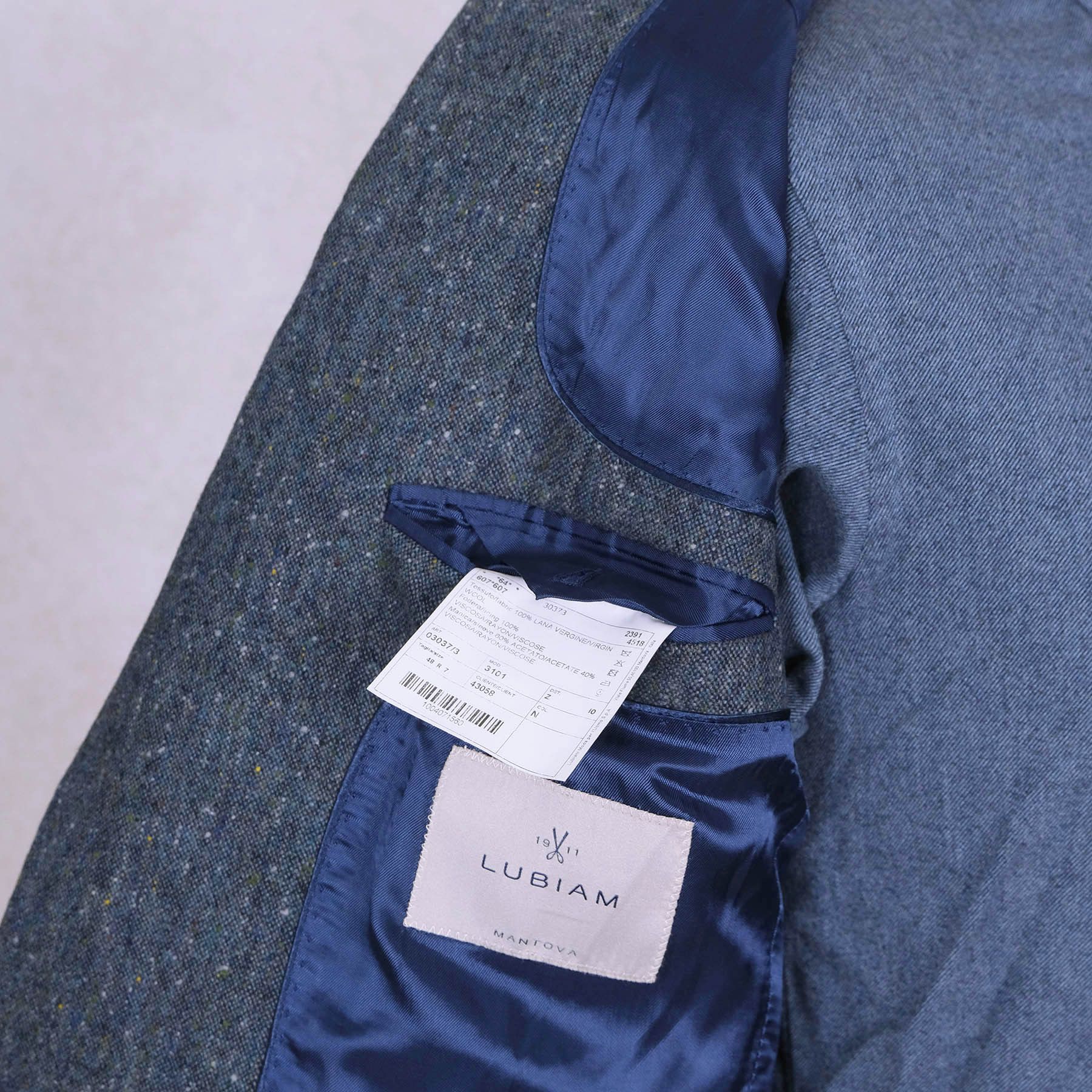 Lubiam Lubiam, handsome blue donegal tweed suit, size 36UK or 38UK Size 38R - 4 Thumbnail