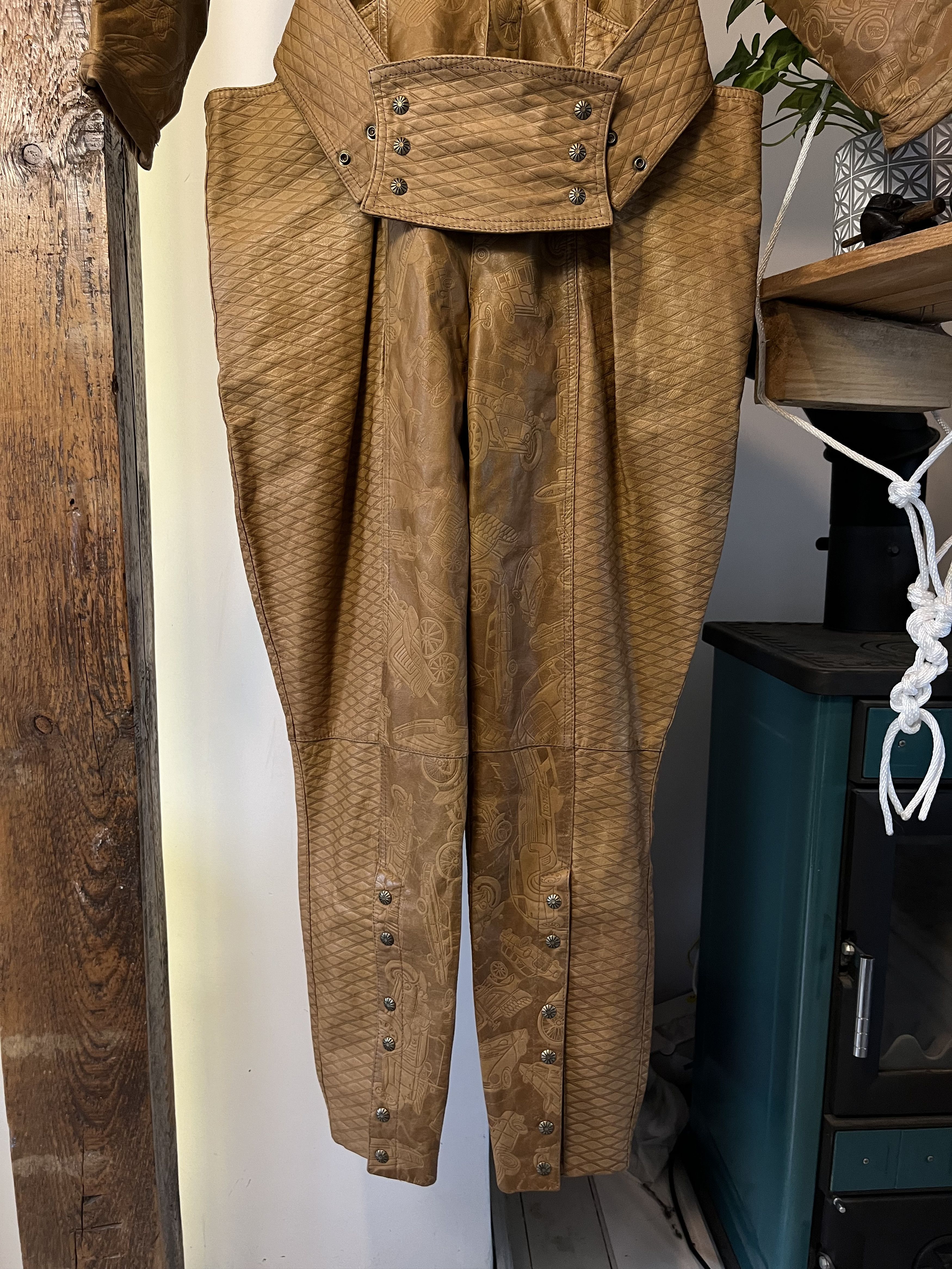 Japanese Brand × Vintage 80s Brazilian Long Lamb Leather Festival Jumpsuits Size US 30 / EU 46 - 8 Thumbnail