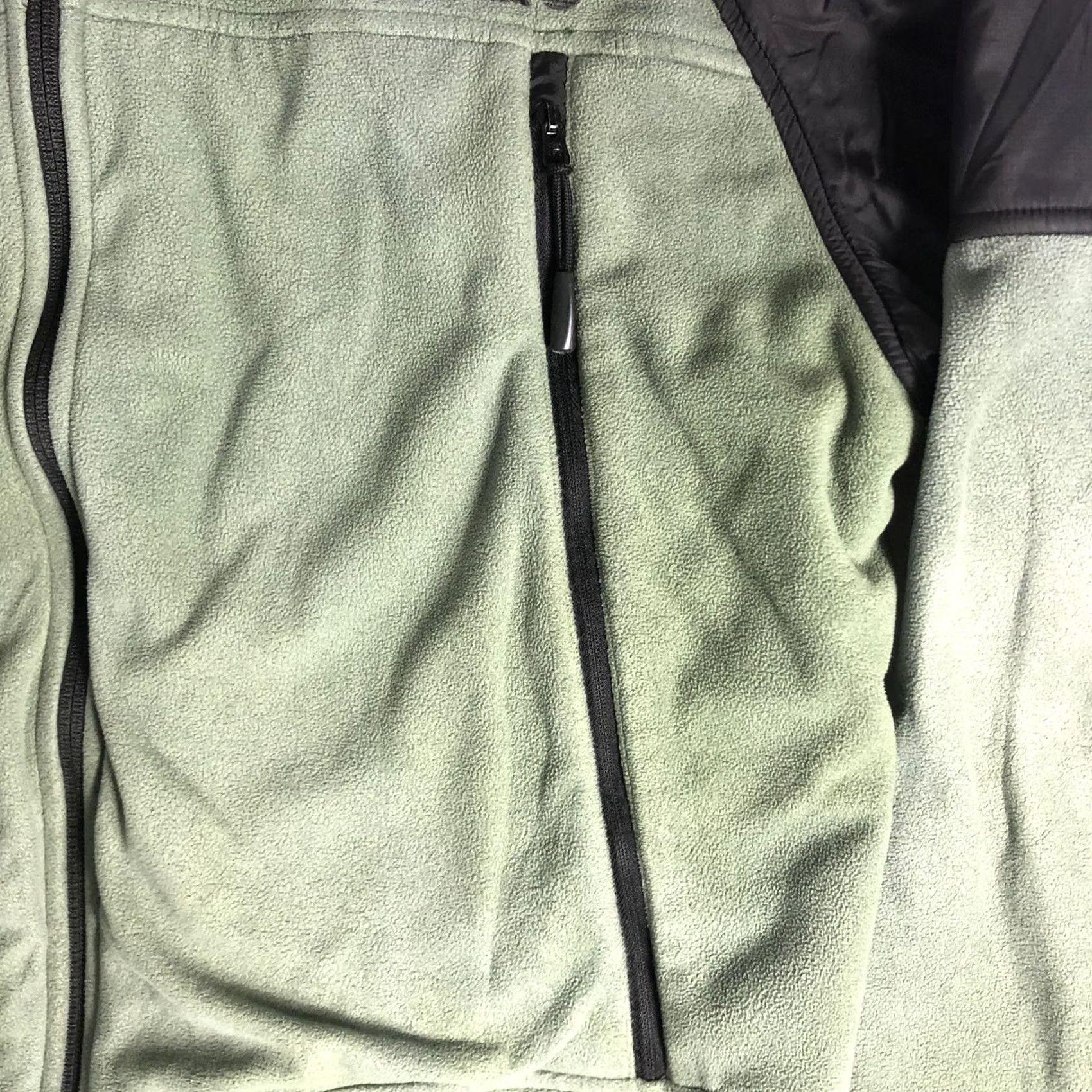 Timberland Timberland Fleece Jacket Mens Large Olive Green Long Sleeve Full Zip - Size US L / EU 52-54 / 3 - 5 Thumbnail