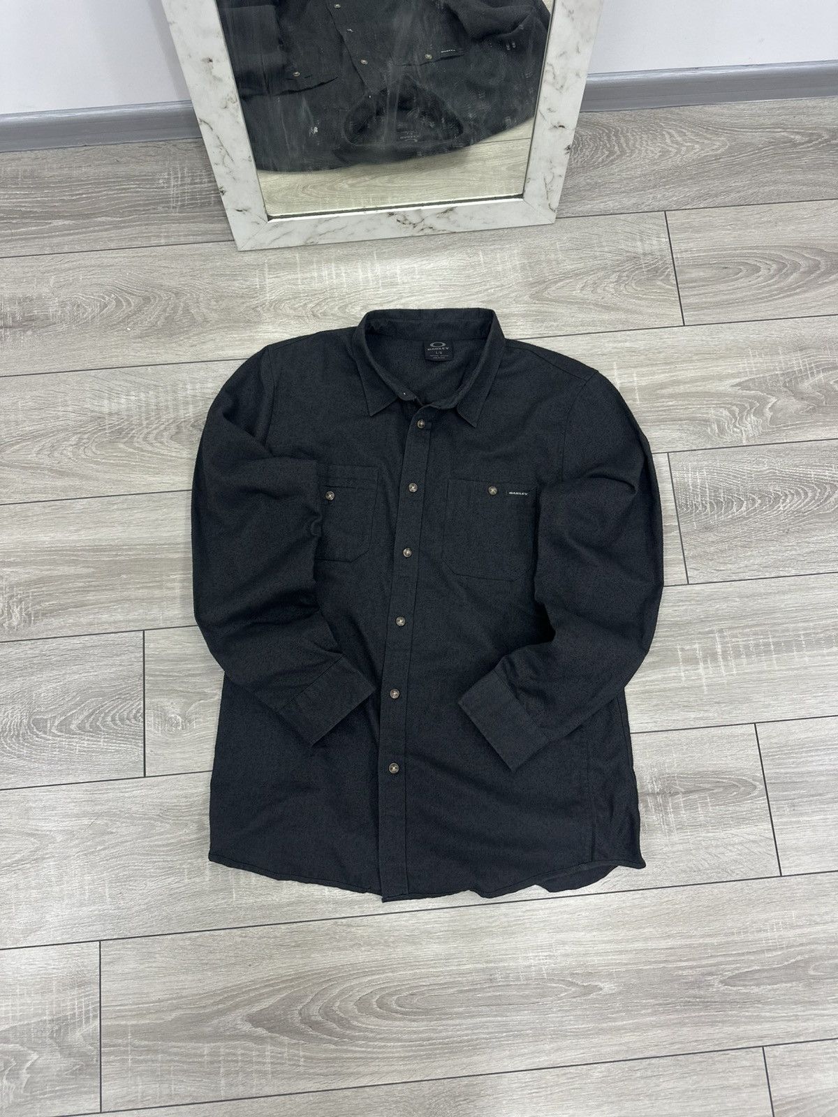 Oakley Oakley Vintage Shirt Y2K Vintage Outdoor Style Size US L / EU 52-54 / 3 - 2 Thumbnail