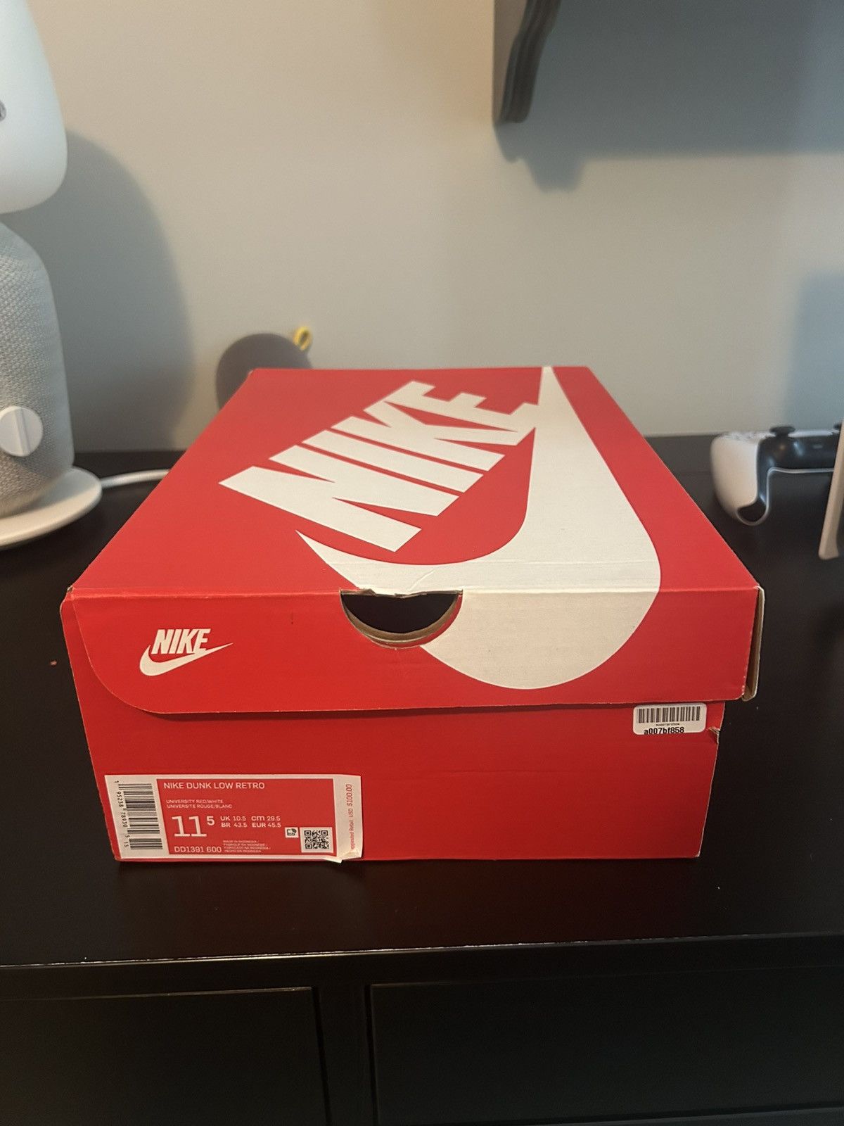 Nike Dunk Low Championship Red Size US 11.5 / EU 44-45 - 7 Thumbnail