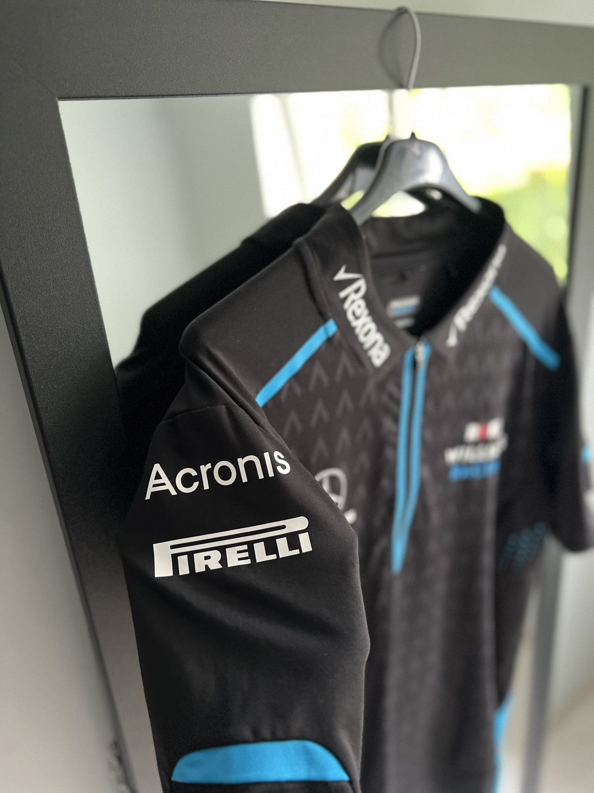 Formula 1 Williams Racing AMG F1 2019 Teamwear 1/3 Zip Polo Shirt Size US M / EU 48-50 / 2 - 5 Thumbnail