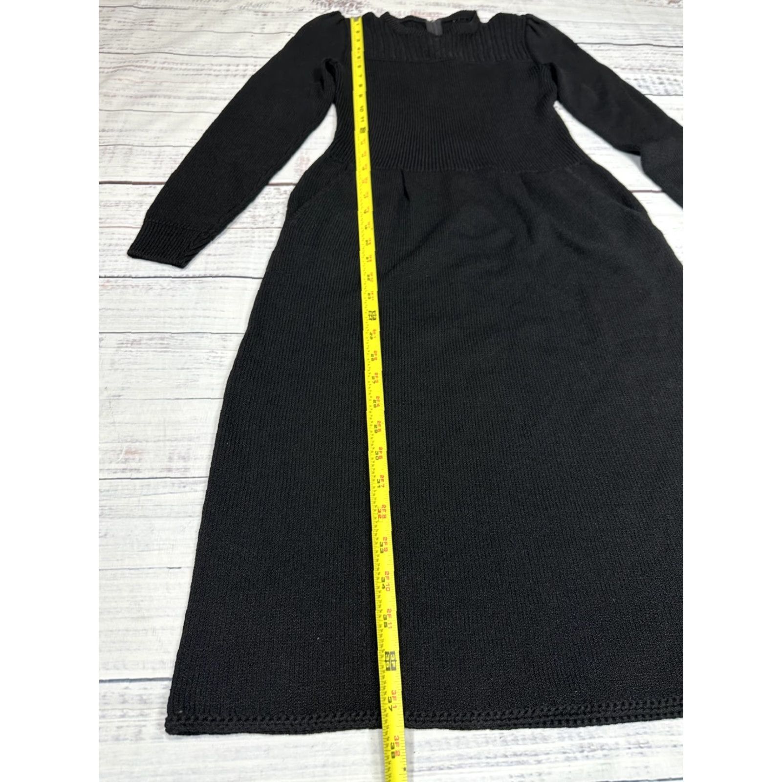 St. John VINTAGE St. John for I. Magnin Black Knit Sweater Dress Long Sleeve XXS Dress Womens Knit Wool Rayon Knee Length Size XXS / US 00 / IT 34 - 7 Thumbnail