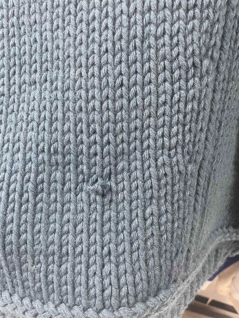 Louis Vuitton Louis Vuitton Blue knit button-down sweater jacket Size US M / EU 48-50 / 2 - 7 Thumbnail