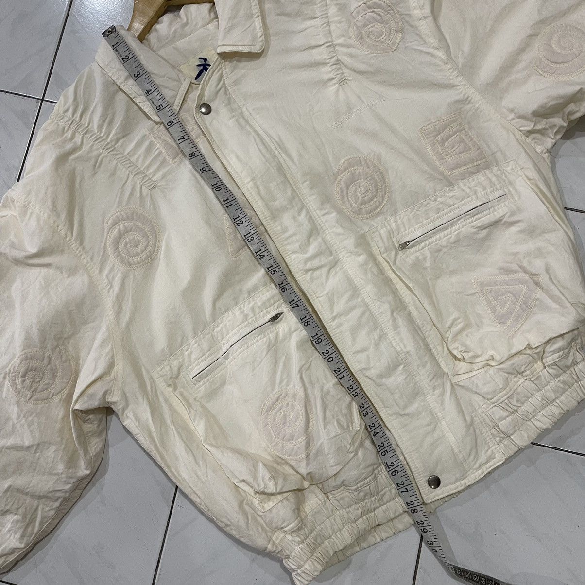 Issey Miyake Vintage HAI sporting gear embroidered bomber by issey miyake Size US M / EU 48-50 / 2 - 12 Thumbnail