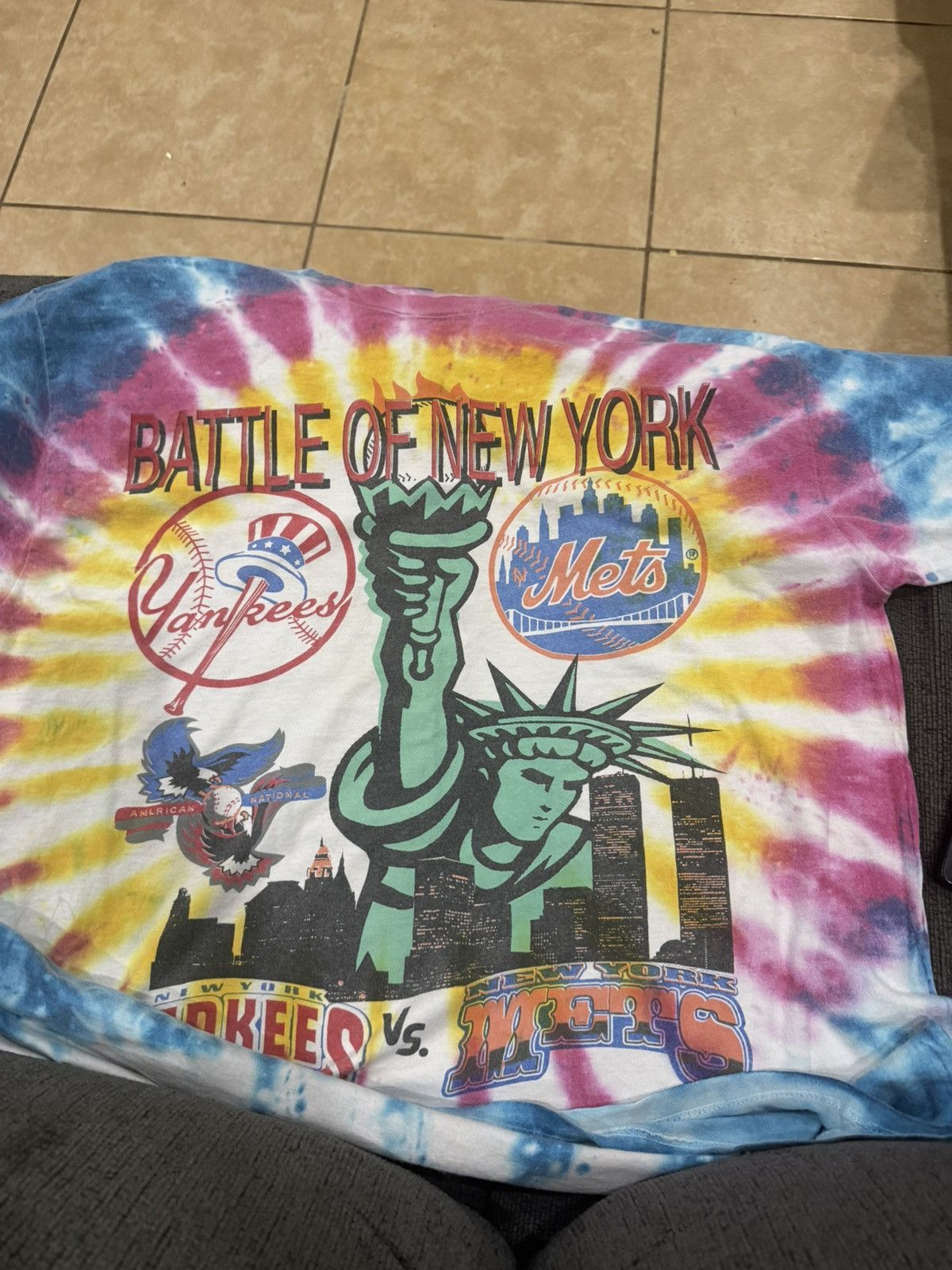 Vintage 90s subway series MLB Mets vs Yankees shirt Size US XL / EU 56 / 4 - 1 Thumbnail