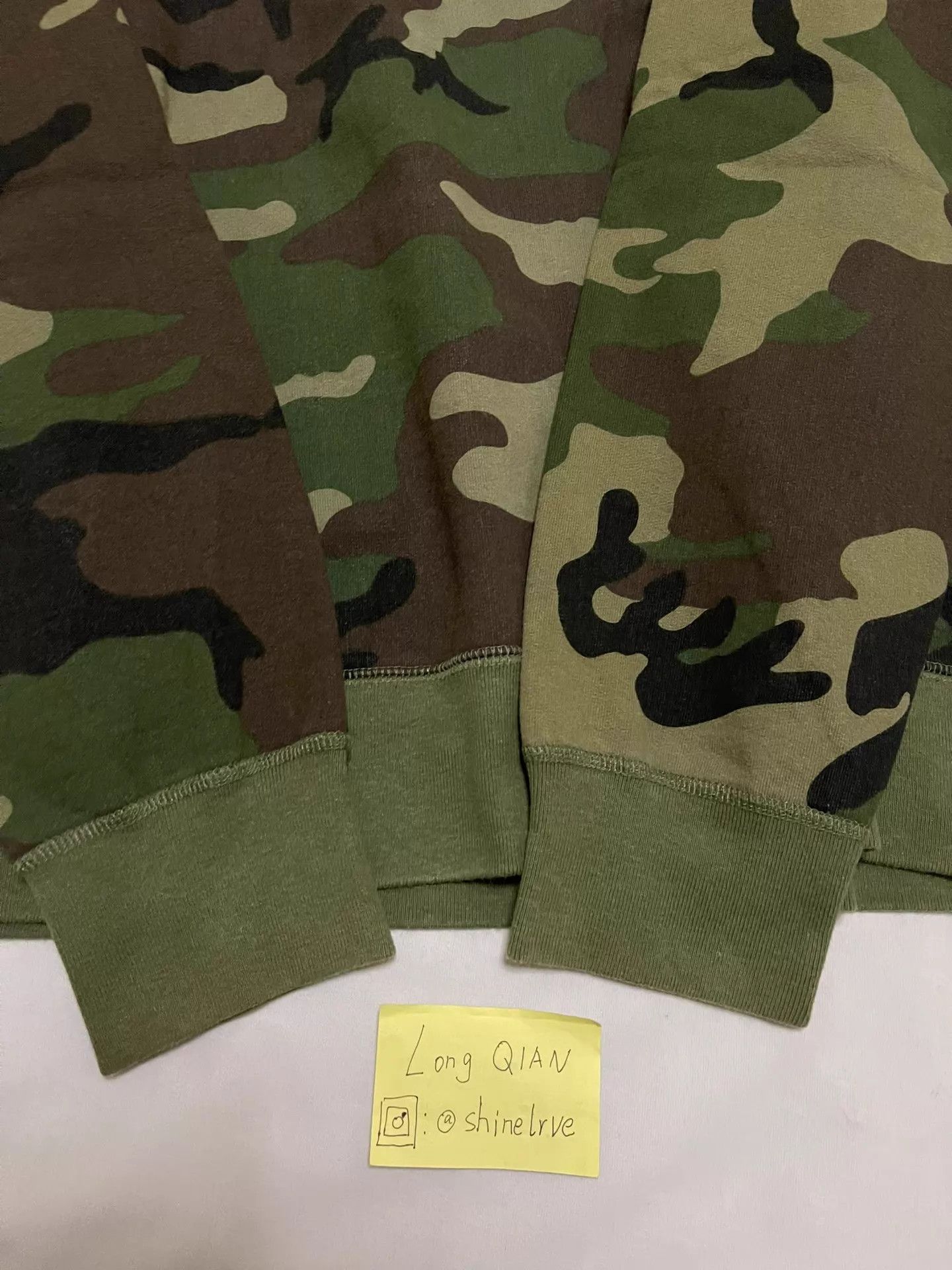 Supreme Supreme Woodland Camo Box Logo Crewneck L (Used, VG) Size US L / EU 52-54 / 3 - 3 Thumbnail