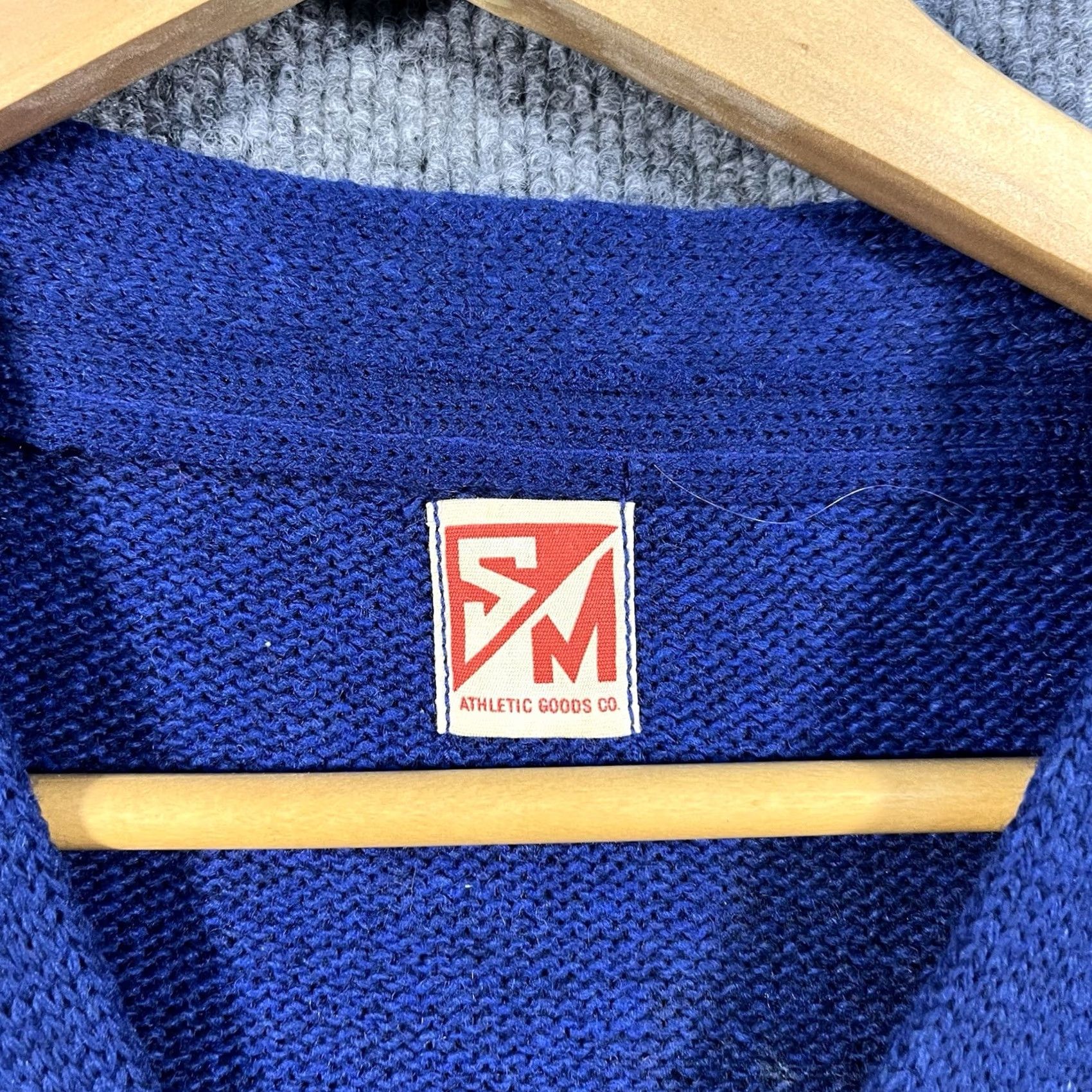 Vintage VINTAGE True Athletic Goods Sweater Cardigan Mens Small Blue 60s Golf Varsity V-Neck Knit Size US S / EU 44-46 / 1 - 2 Thumbnail