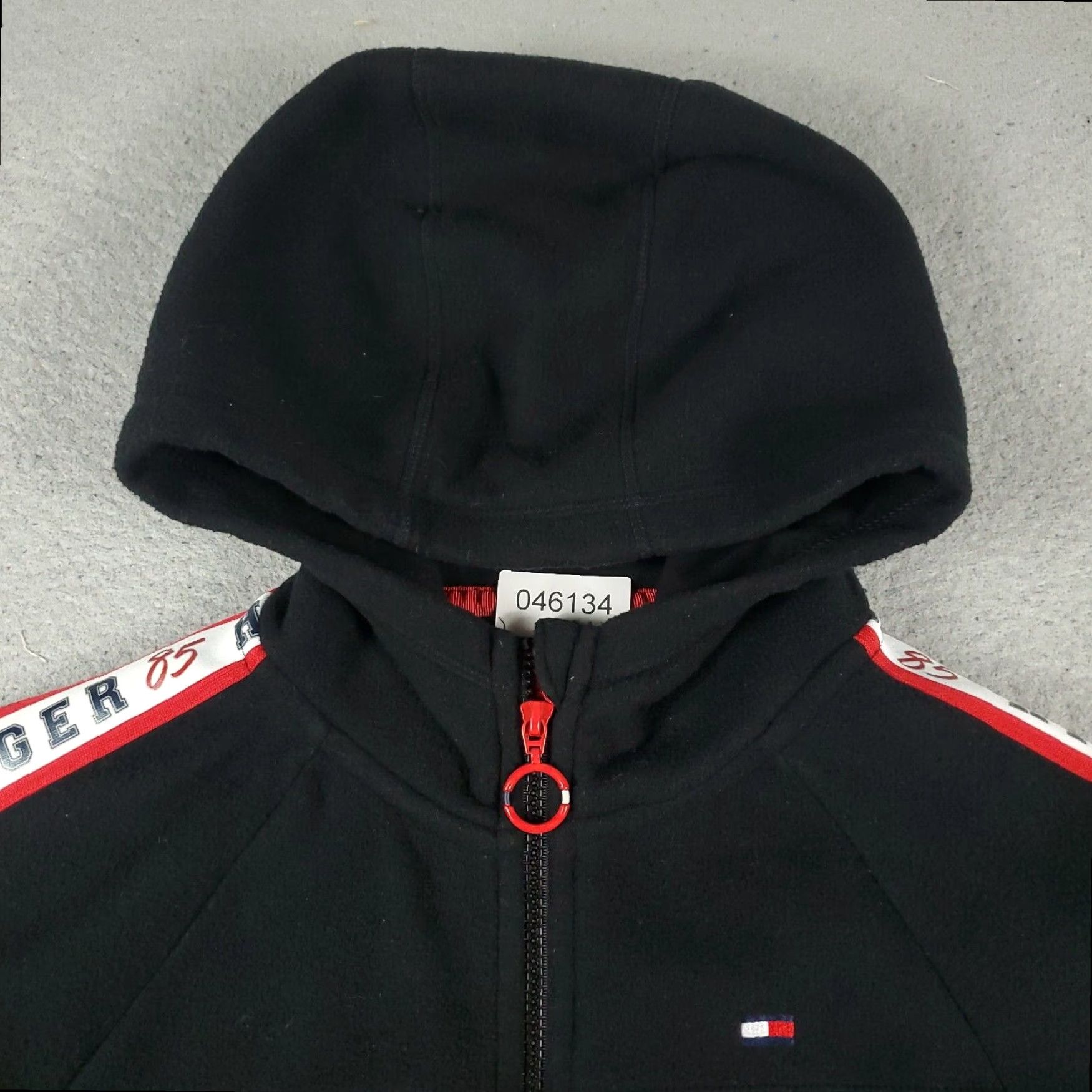 Tommy Hilfiger Tommy Hilfiger Full Zip Hoodie Sweater Womens Medium Black Cotton Size M / US 6-8 / IT 42-44 - 2 Thumbnail