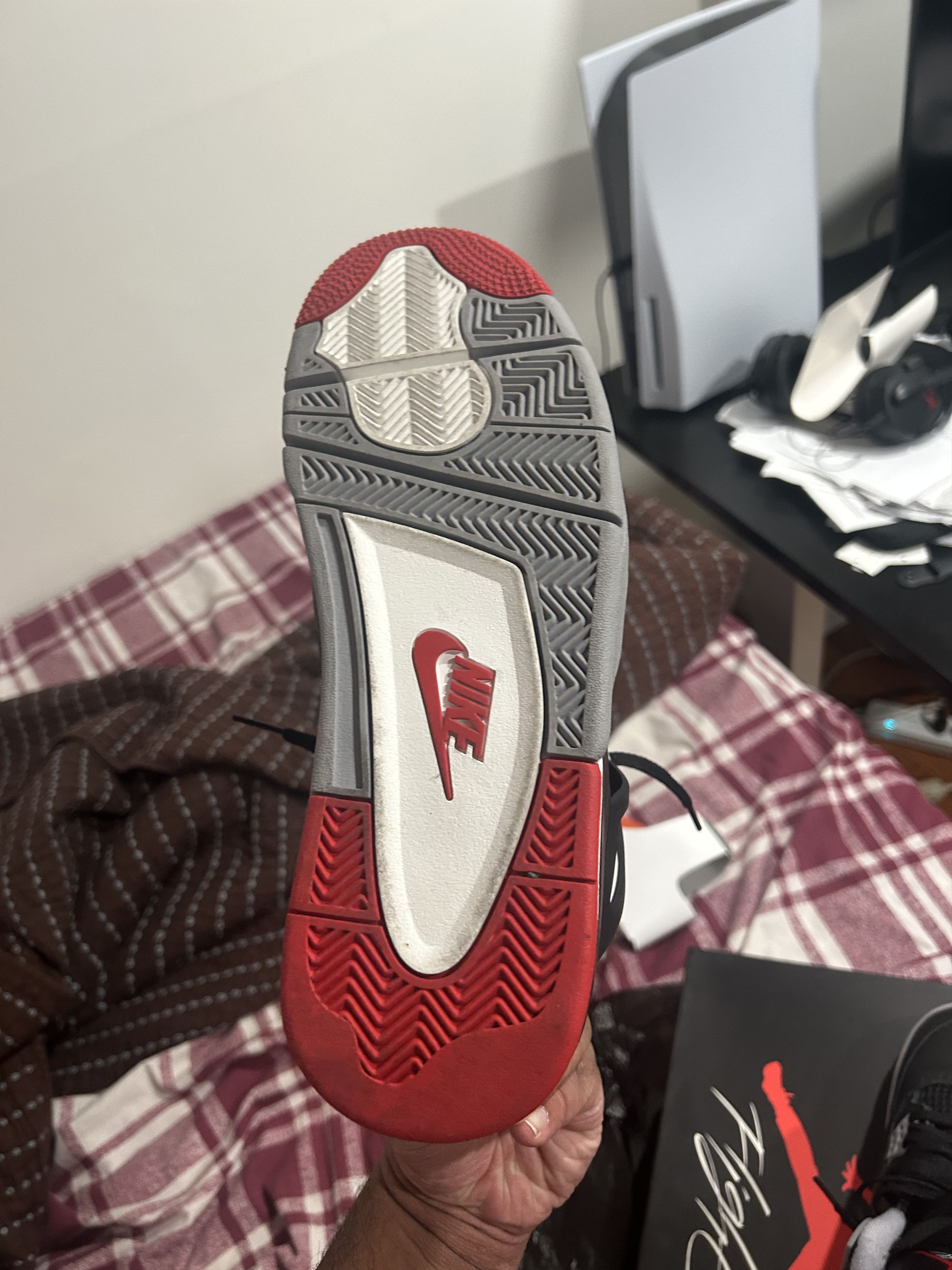 Jordan Brand Jordan 4 bred reimagined Size US 10 / EU 43 - 4 Thumbnail