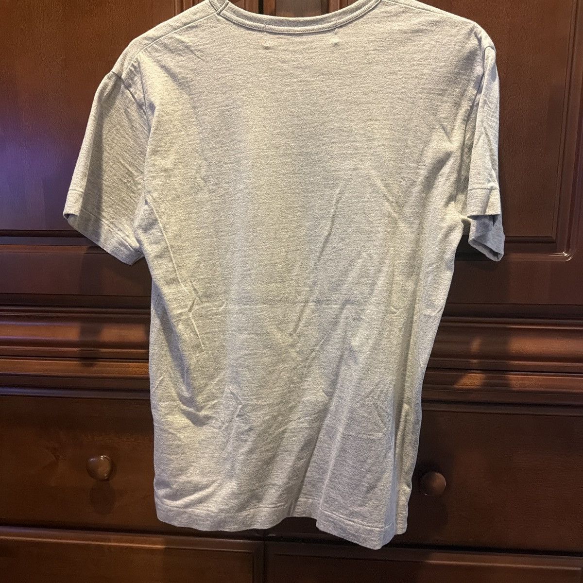 Comme des Garcons PLAY Comme des Garcons Play grey tee Size US M / EU 48-50 / 2 - 3 Thumbnail