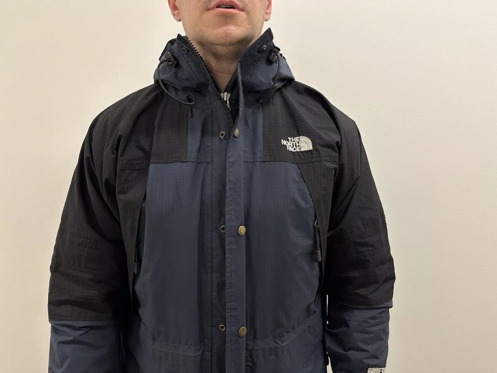 The North Face × Vintage Vintage The North Face Jacket 2 in 1 Gore Tex Hiking Mens Size US L / EU 52-54 / 3 - 2 Thumbnail