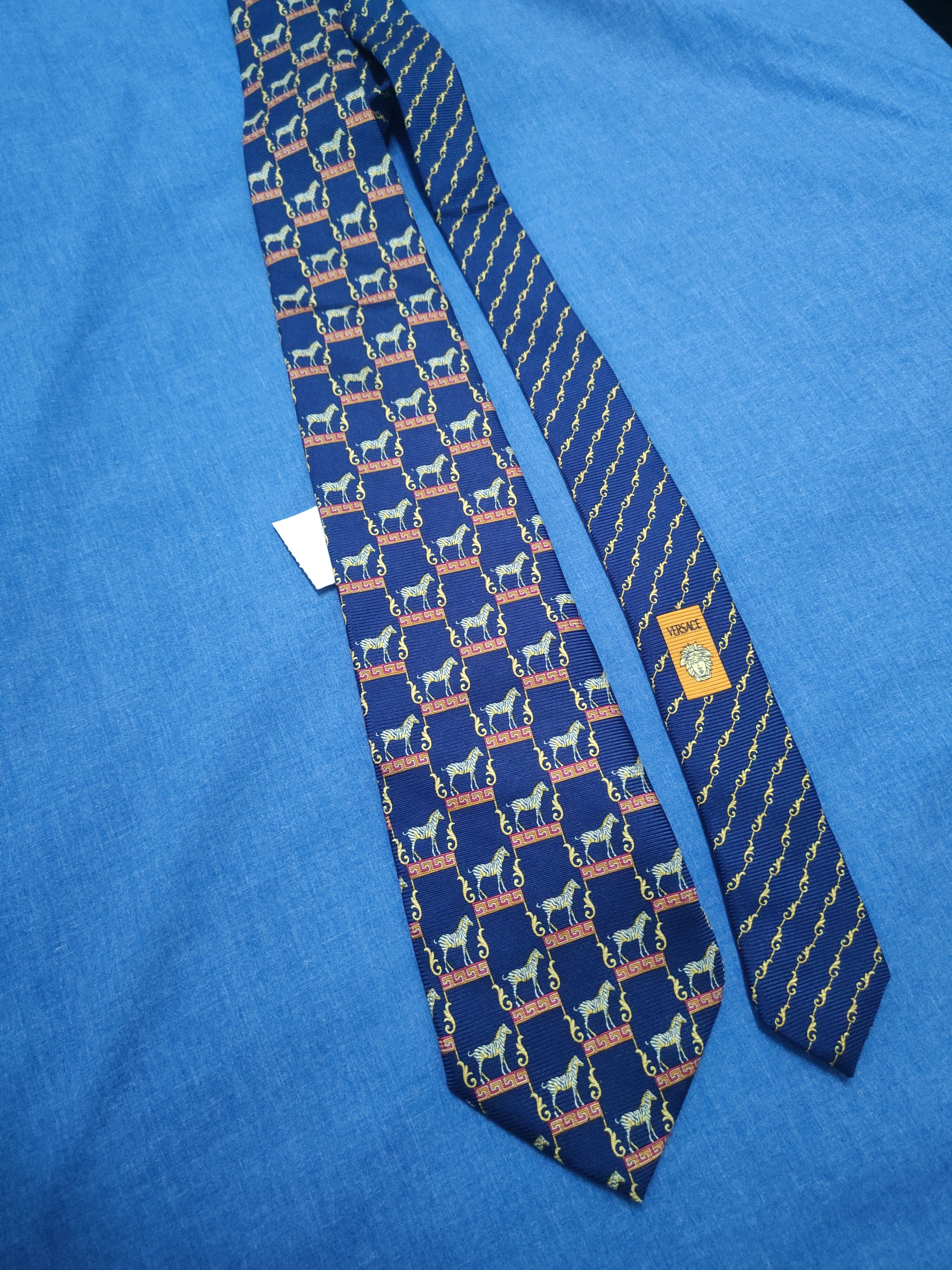 Versace × Vintage Versace silk Navy Zebra Ties #W1975 Size ONE SIZE - 4 Thumbnail