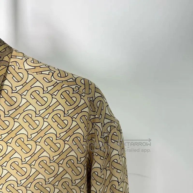 Burberry Burberry Color-Blocked Silk Women's Shirt. Size S / US 4 / IT 40 - 4 Thumbnail