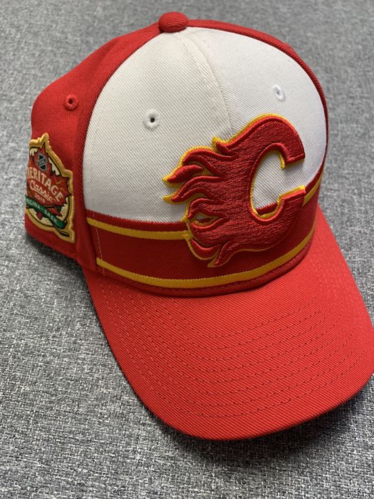 Starter Calgary Flames Fanatics Heritage Classic 2019 Snapback Hat