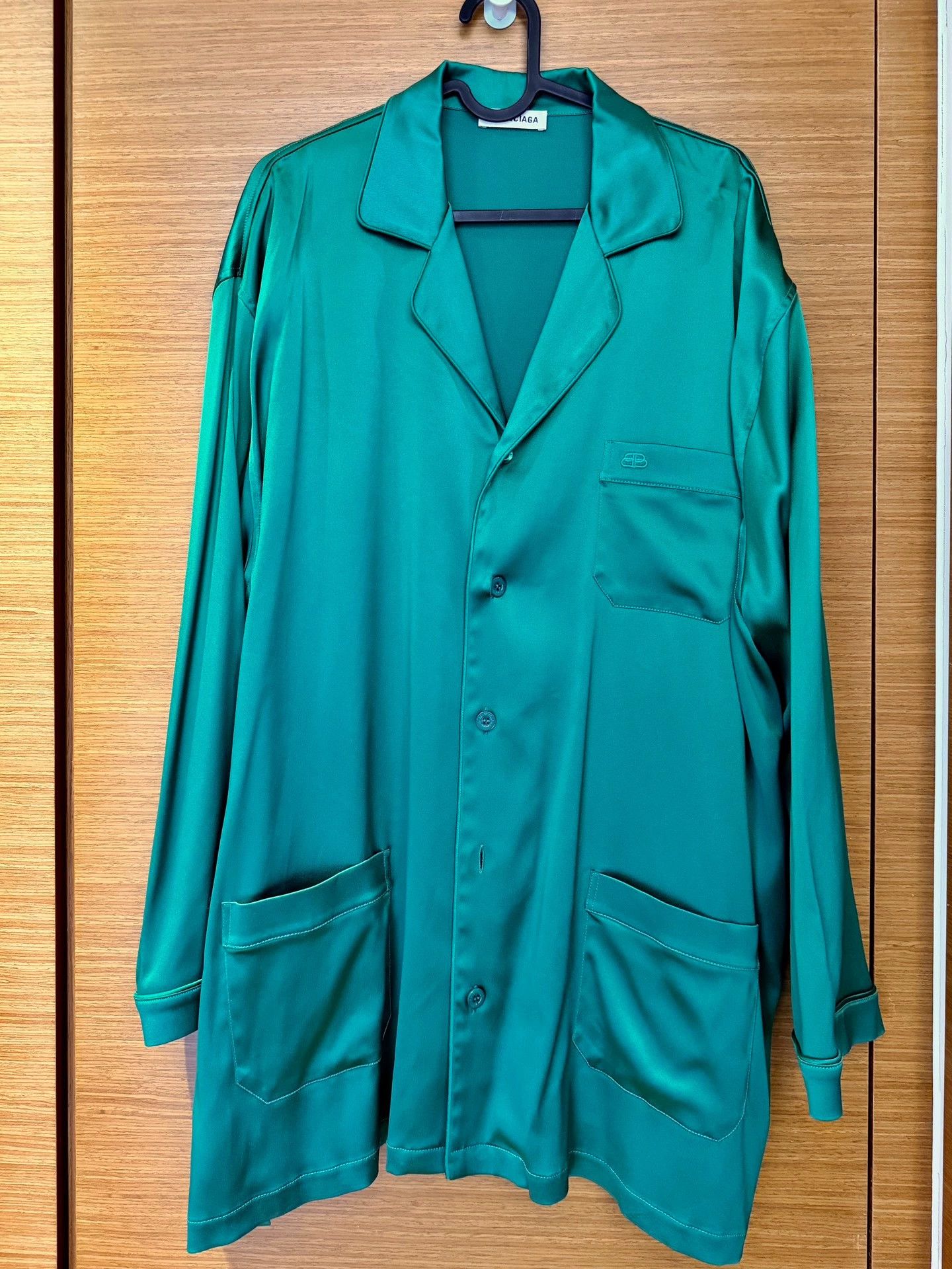 Balenciaga BALENCIAGA Demna Look92 Mino Emerald Silk Pyjama Shirt 36 Size XS / US 0-2 / IT 36-38 - 2 Thumbnail