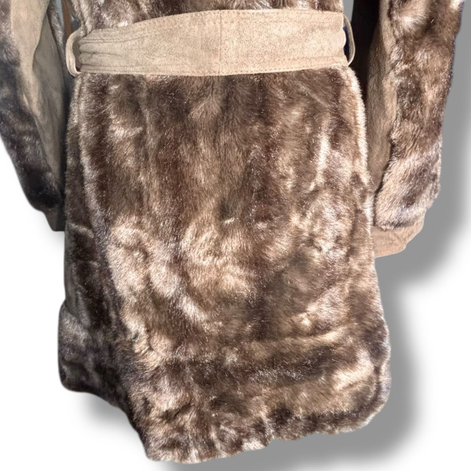 Vintage Vintage 70s Tocci England Brown Faux Fur Suede Belted Coat Size M / US 6-8 / IT 42-44 - 9 Thumbnail