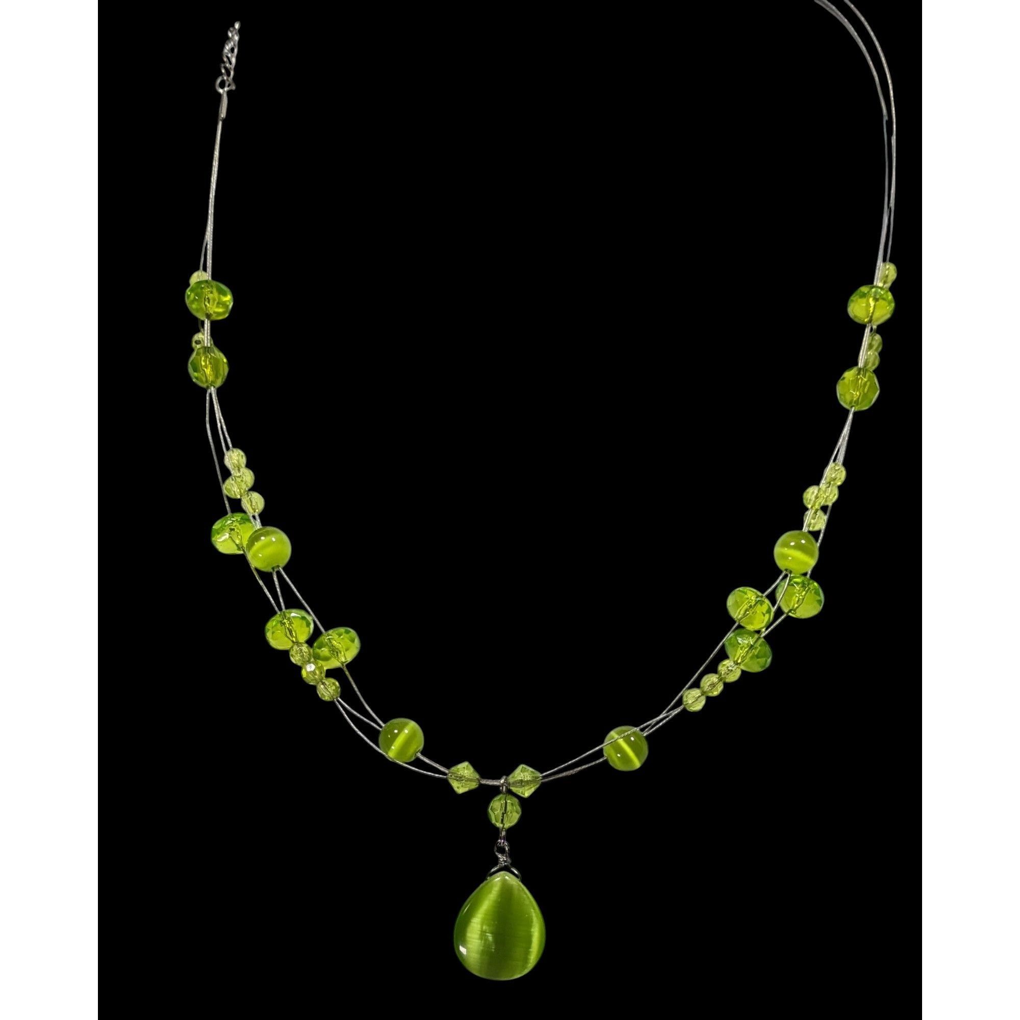 Other Fairycore Green Cateye Glass Beaded Pendant Necklace Size ONE SIZE - 2 Thumbnail