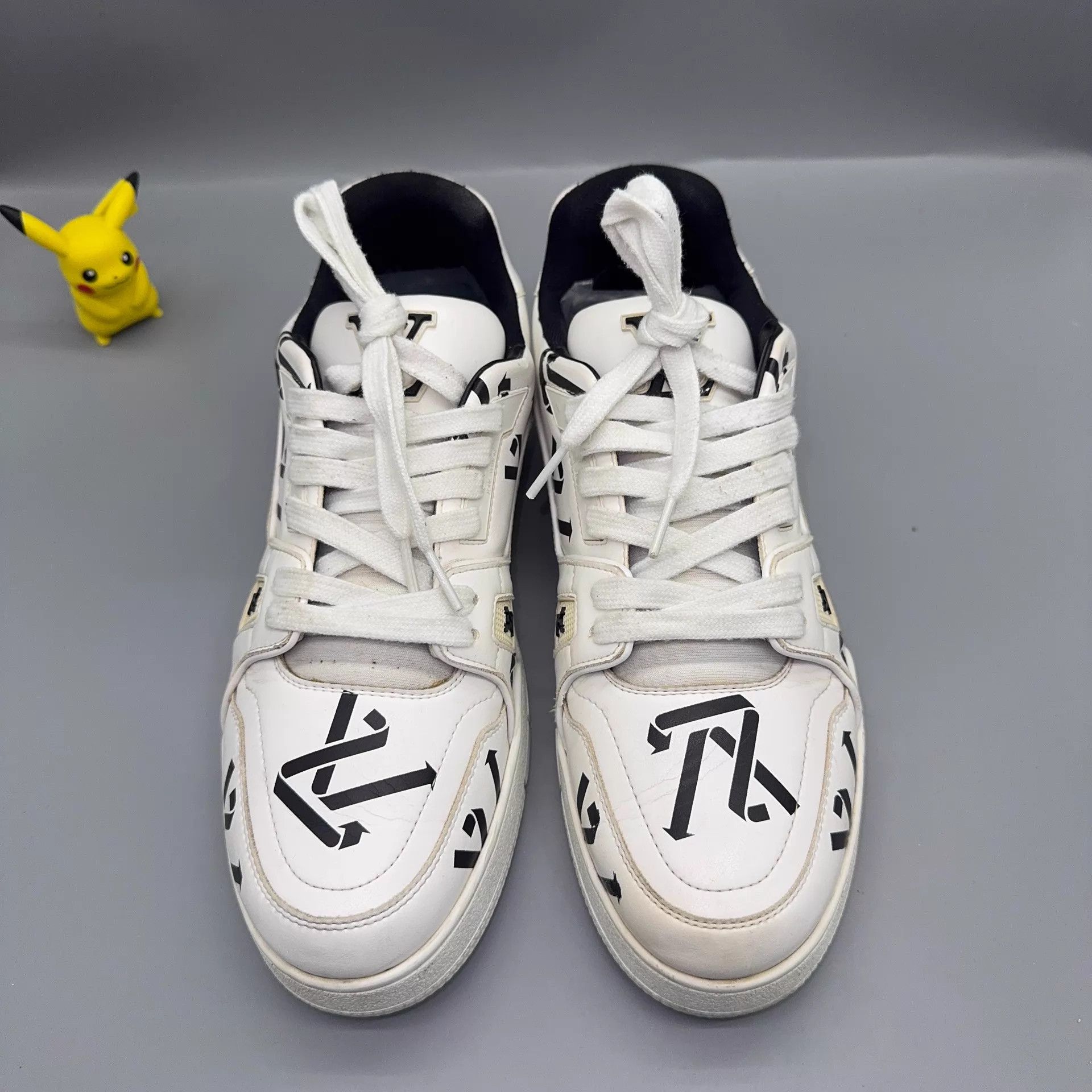 Louis Vuitton LOUIS VUITTON Trainer White Black 42 Size US 9 / EU 42 - 2 Thumbnail