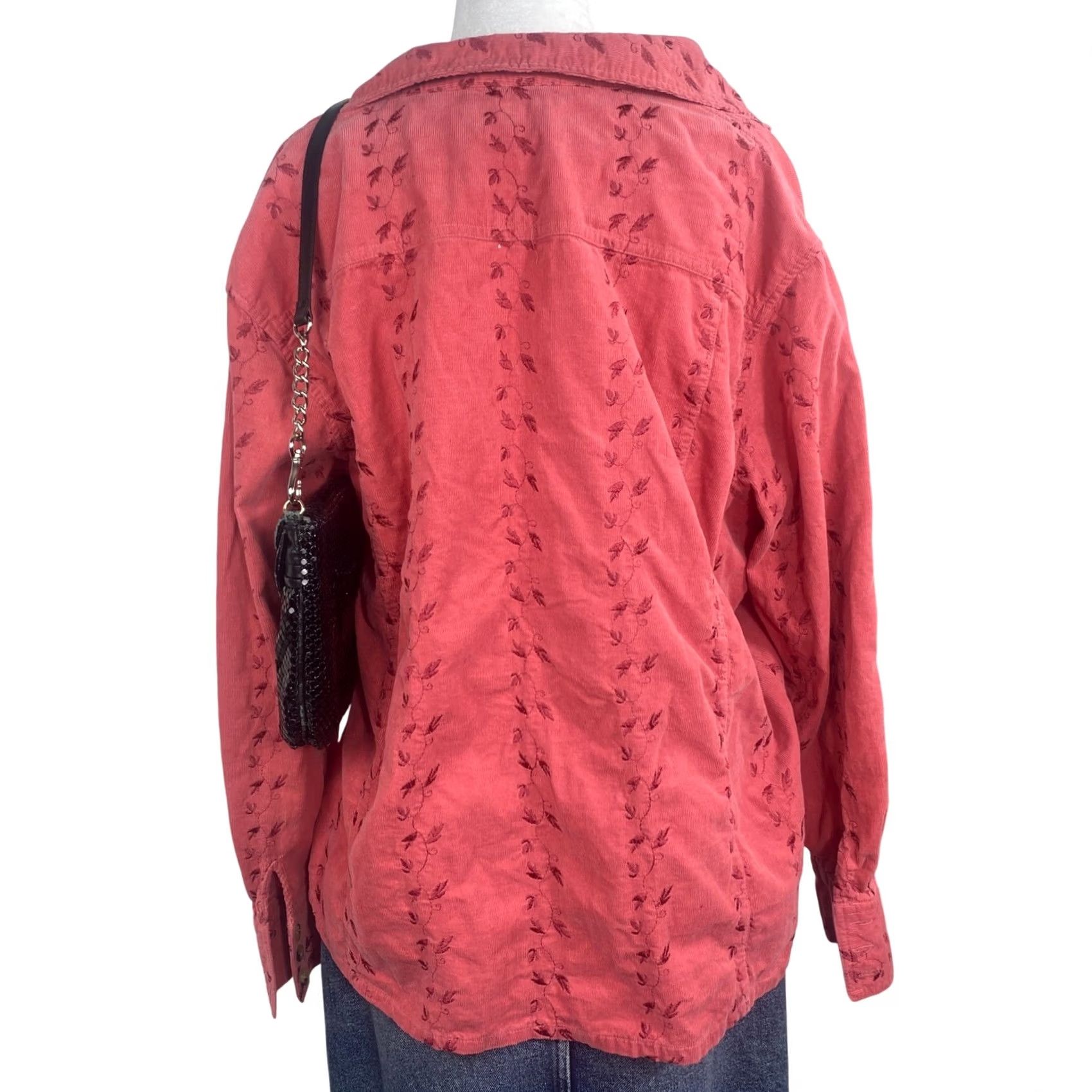 Vintage VINTAGE Duck Head Shirt Women's 1X Red Corduroy Embroidered Floral Western Button Up Size XL / US 12-14 / IT 48-50 - 2 Thumbnail